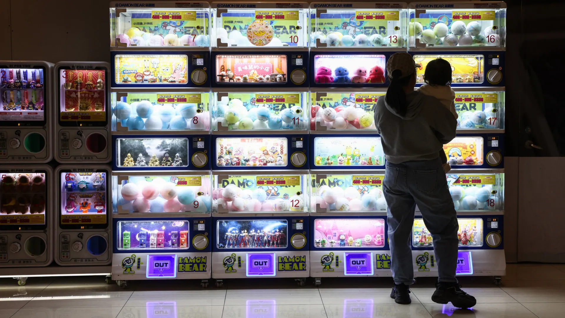 Atividade industrial na China recupera em março ao ritmo mais rápido num ano