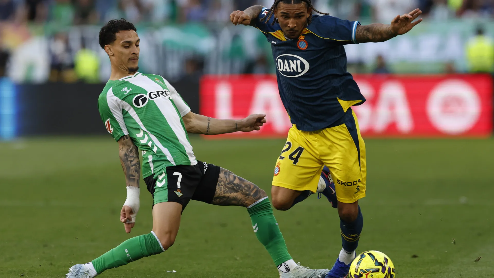 Betis empata com o Espanyol antes de visitar o Sporting de Braga