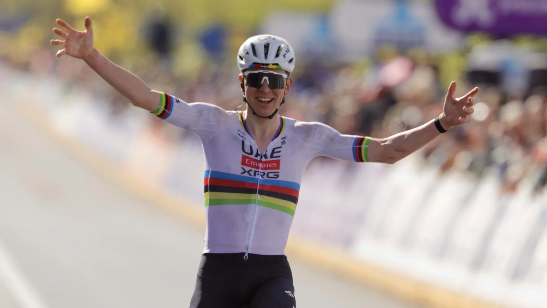 Pogacar já é o 2.º com mais 'Monumentos' após 'tri' na Volta à Flandres