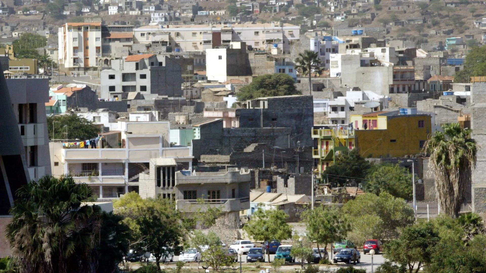 
                    Cabo Verde lidera ranking da CPLP no Índice de Percepçao da Corrupção
                