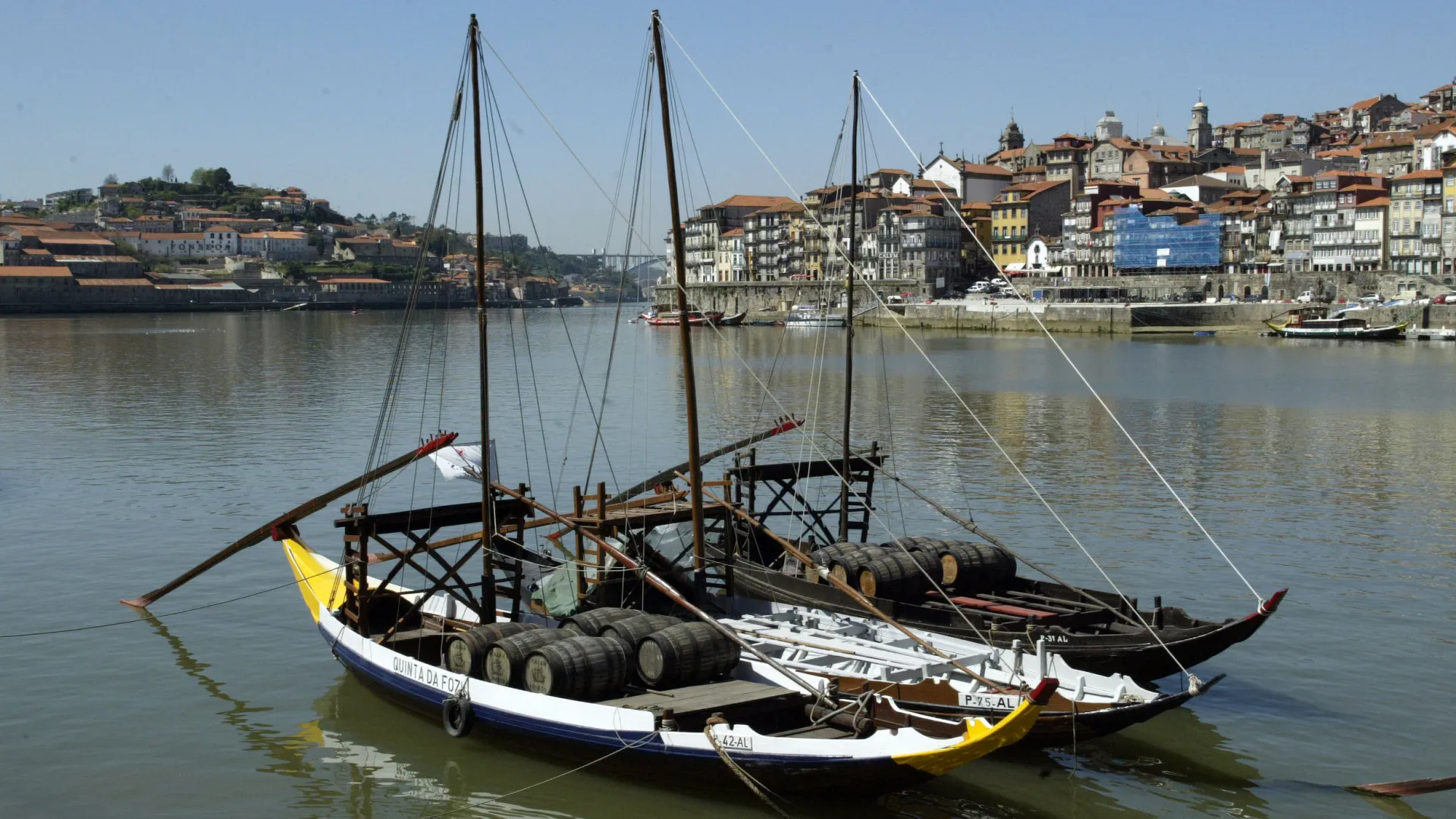 
                    Porto. Receita de taxa turística aumenta 54,5% em 2025 para 32,3 milhões
                