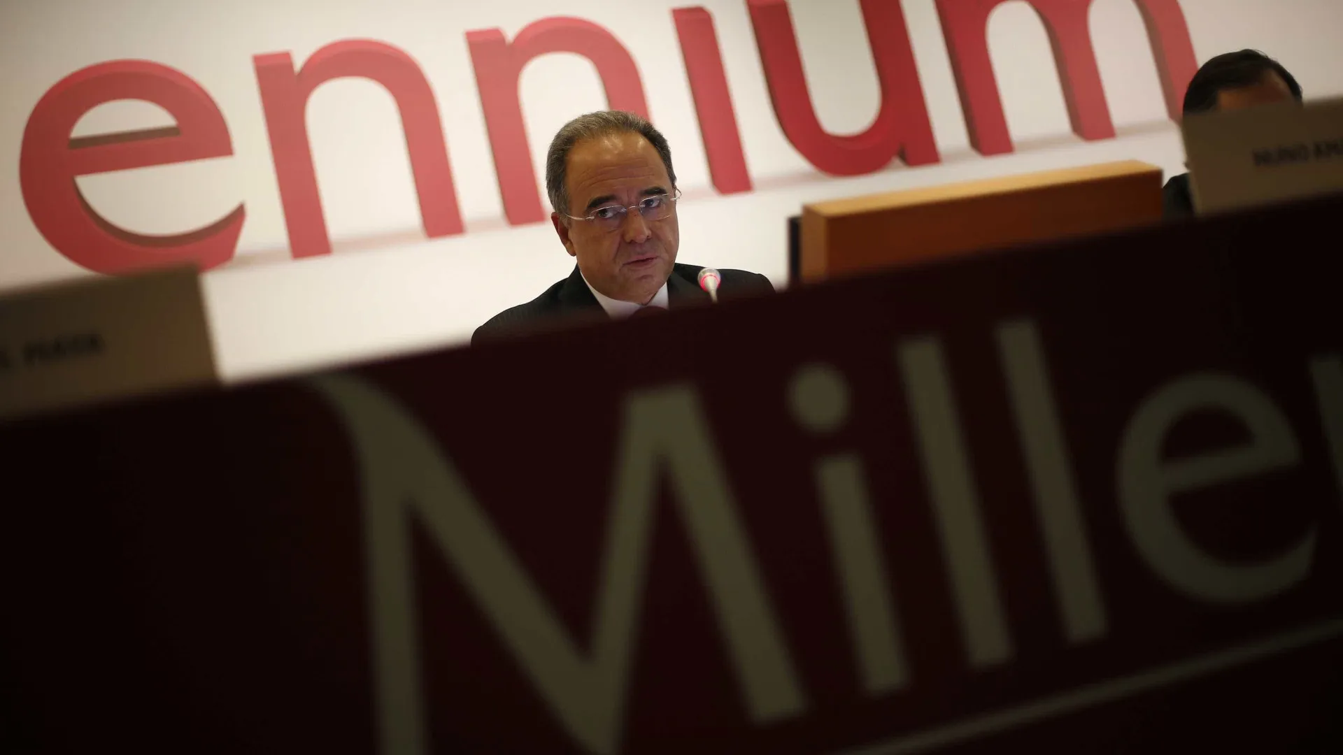 
                    Acionistas do BCP decidem recondução de Nuno Amado e Miguel Maya em maio
                