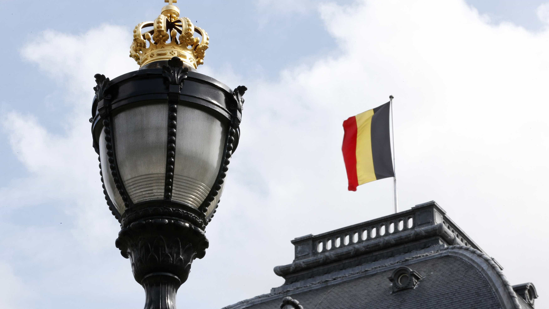 Bélgica revoga lei que impunha fim de energia nuclear