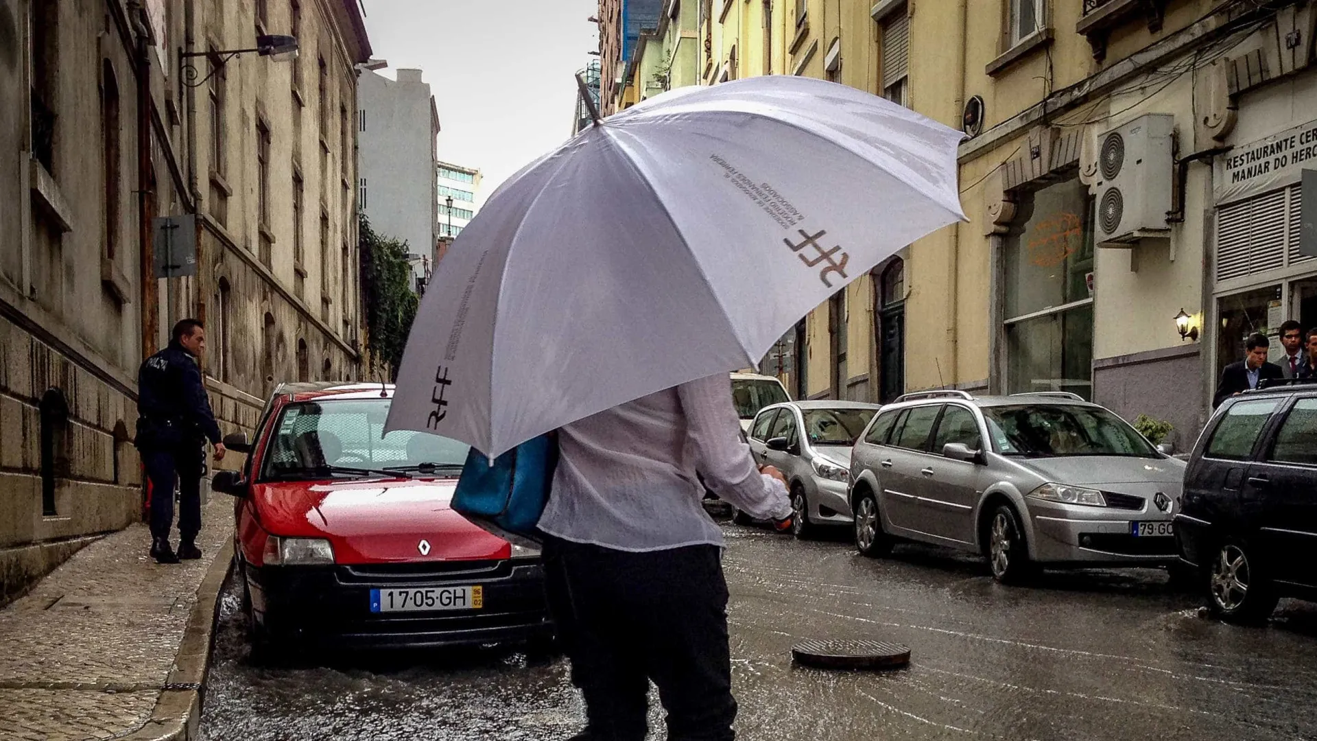 
                    Mau tempo: Médio Tejo com 265 ocorrências e 11 desalojados
                