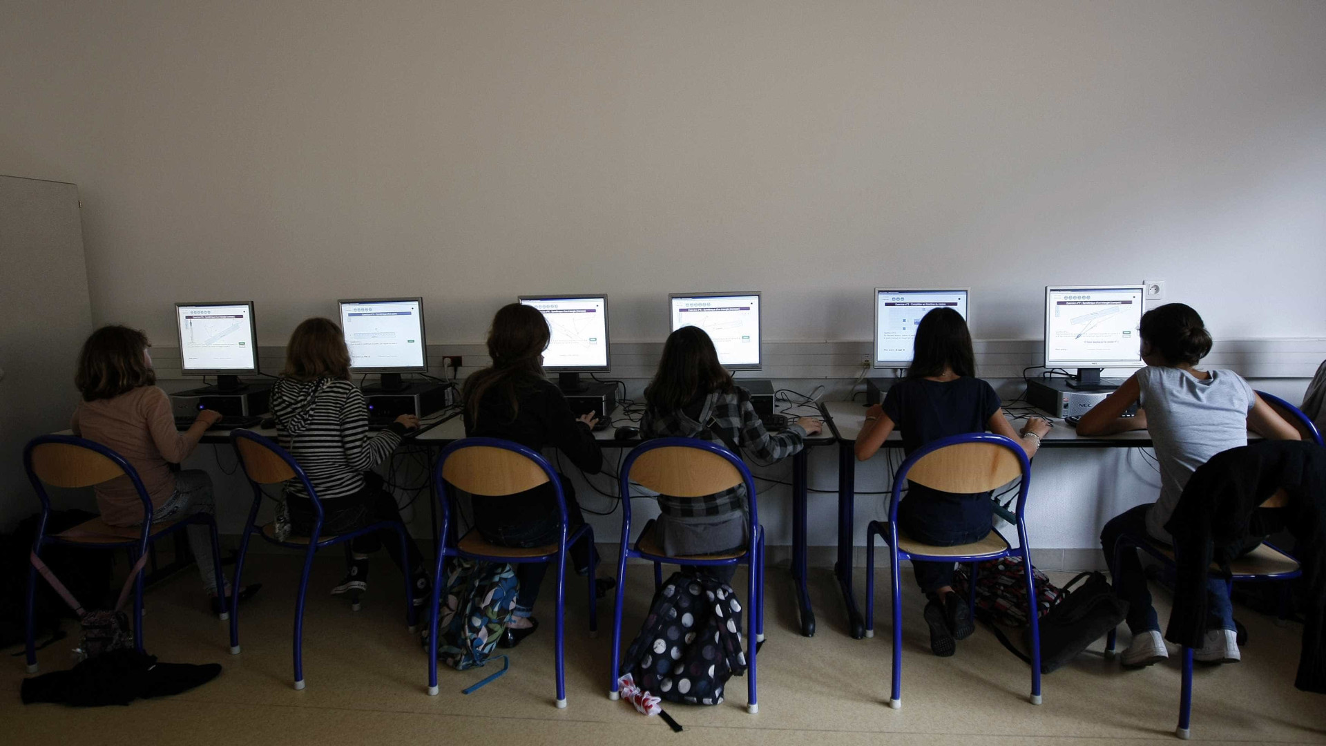 Jovens não verificam autenticidade com quem se relacionam ‘online’