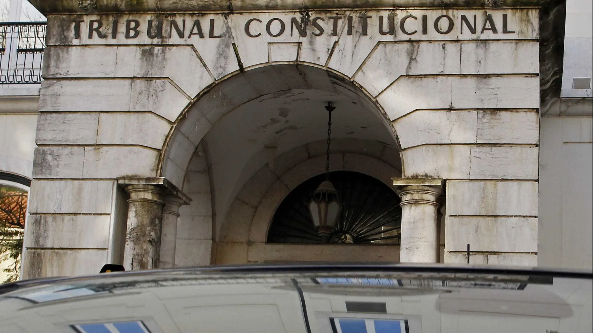 
                    Averiguações como a que visa Montenegro? Pede-se que TC avalie legalidade
                