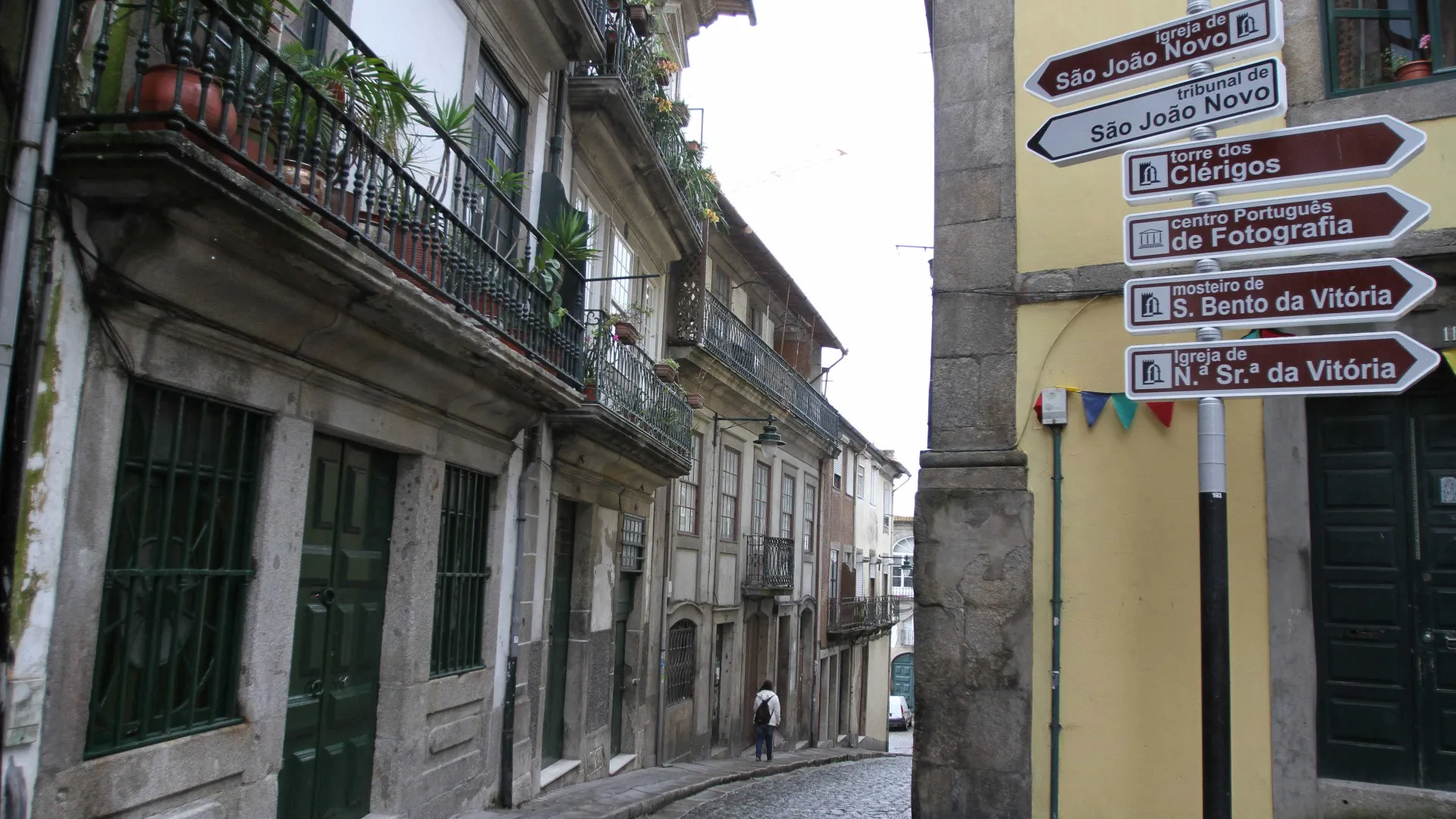 
                    Tribunal de São João Novo no Porto sofre falha no sistema de comunicação
                