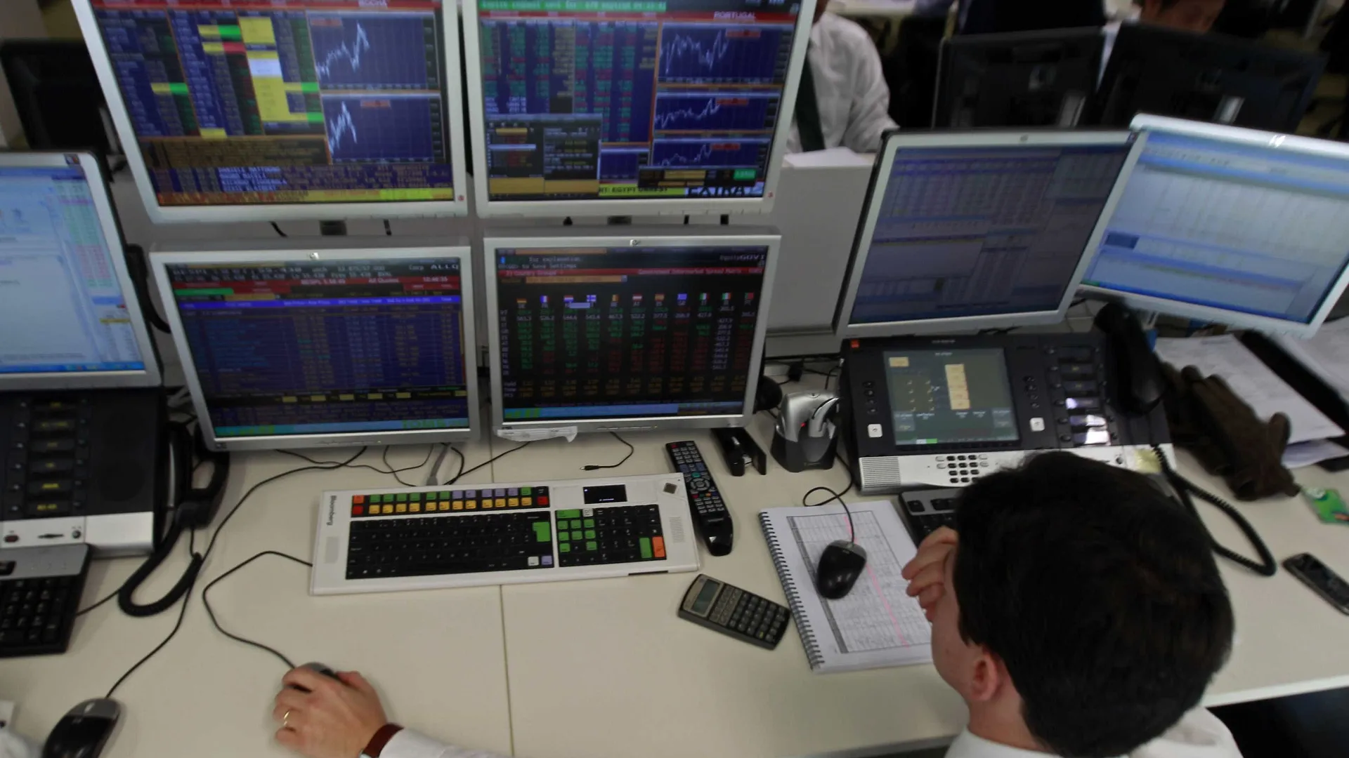 
                    Bolsa de Lisboa encerra a subir 0,02%
                