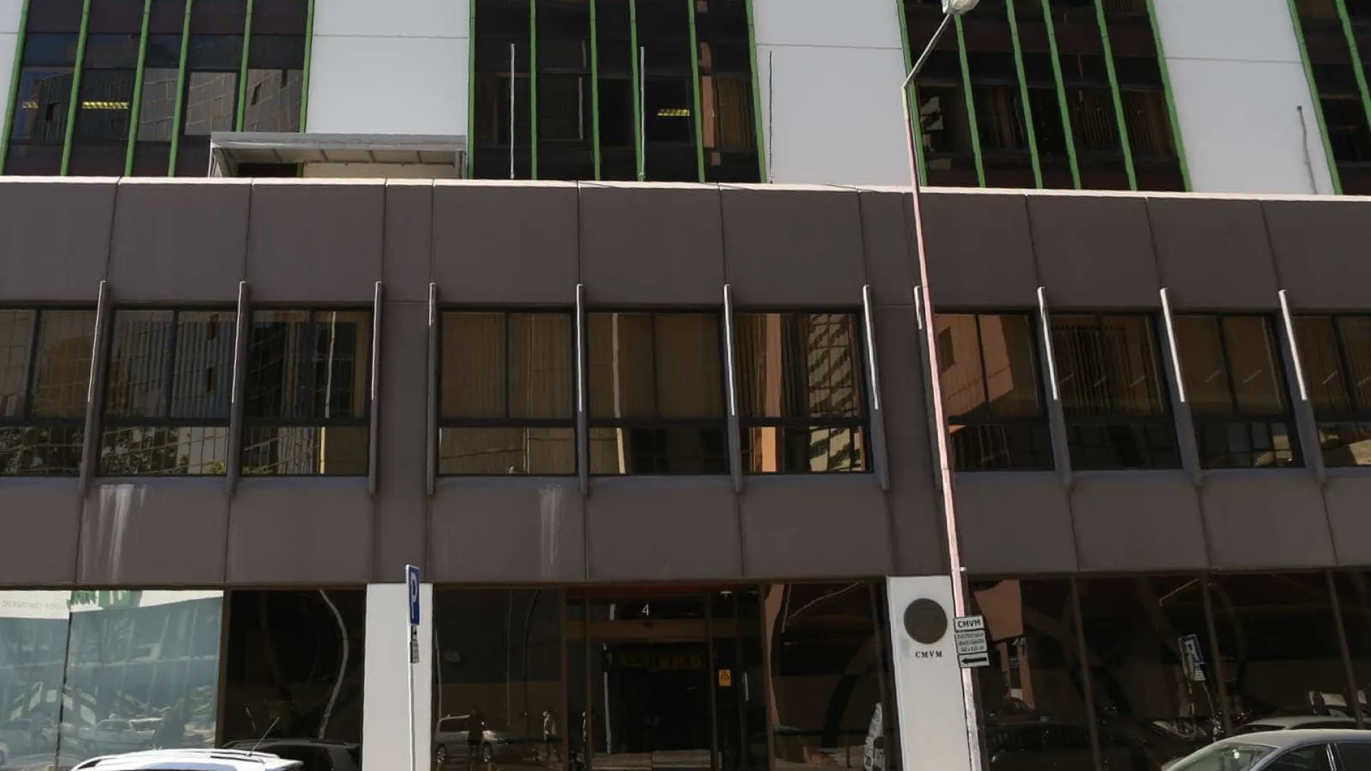 
                    CMVM vai propor criação de conta de poupança e investimento individual
                