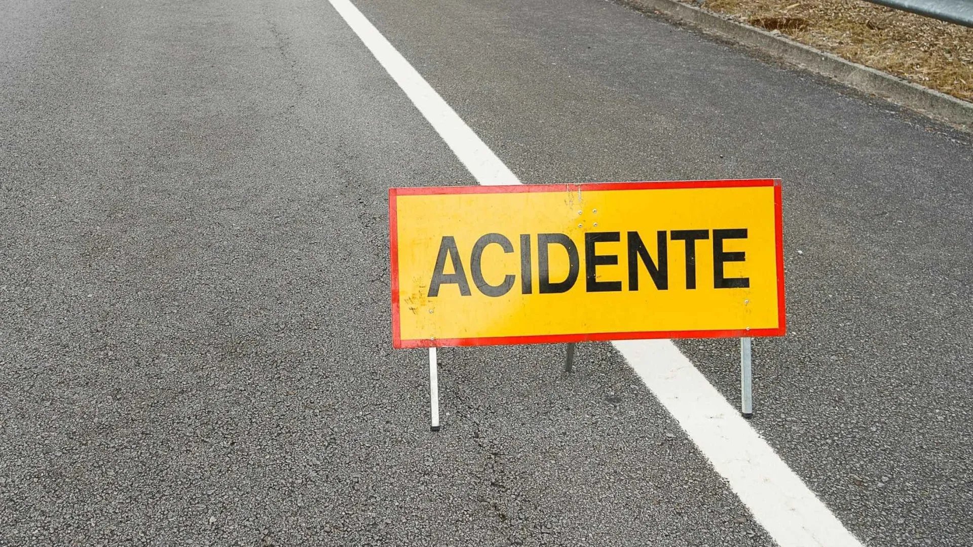 
                    Homem de 84 anos morre em colisão com três viaturas em Famalicão
                