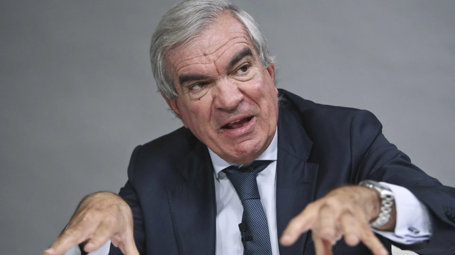 Mira Amaral apoia Seguro por ser ” sério” e ter “mais perfil” que Ventura