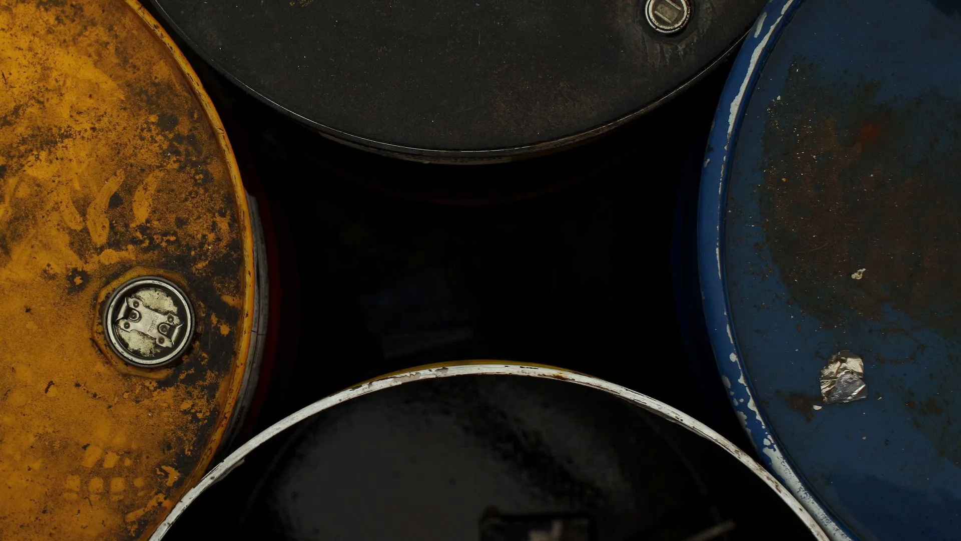 Cotação do Brent para entrega em dezembro baixa 0,49% para 65,62 dólares