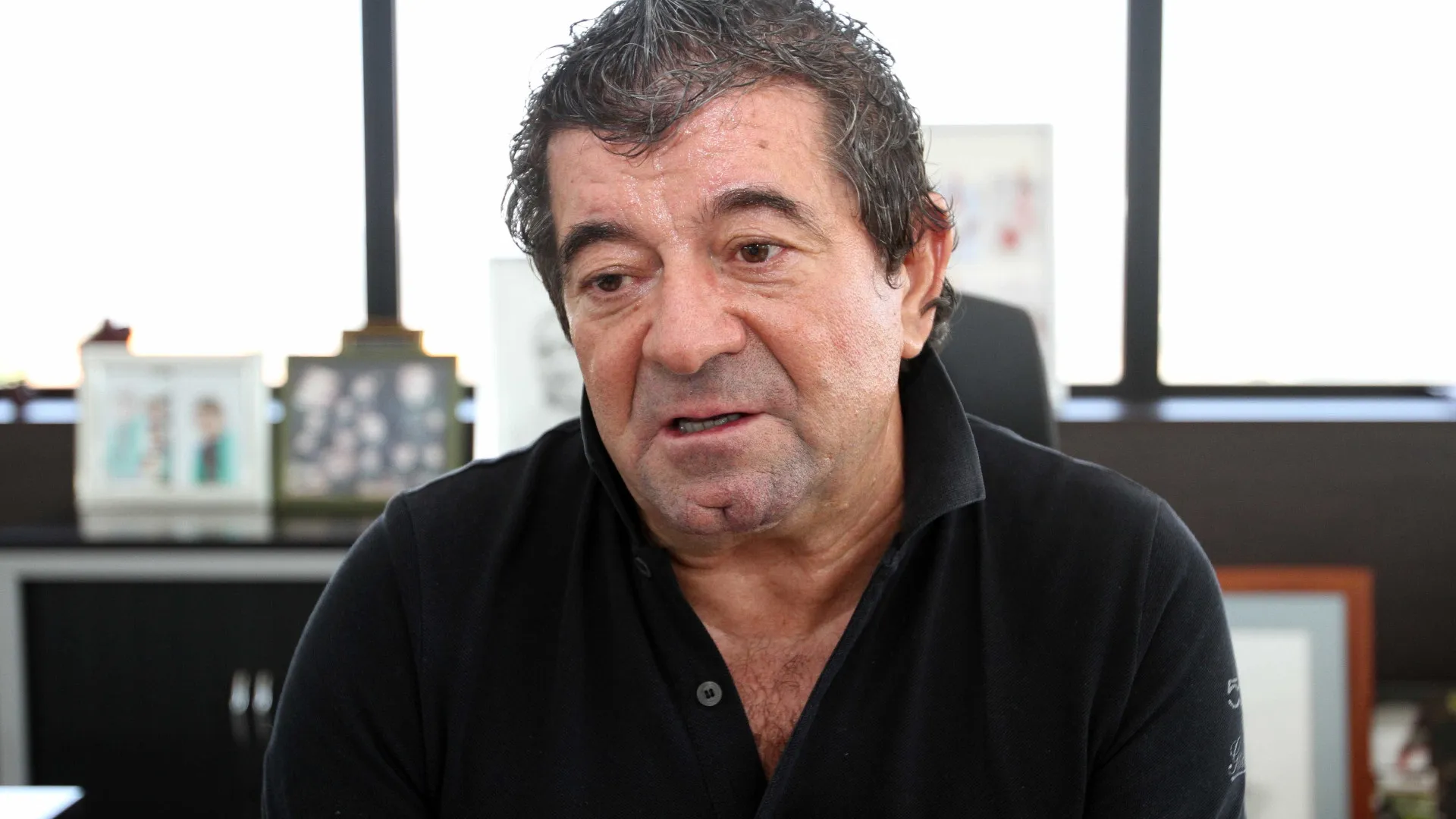 
                    Esquema de doping. Penas efetivas para Adriano Quintanilha e Nuno Ribeiro
                