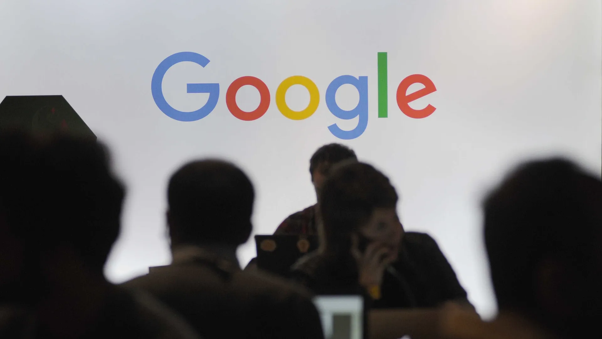 "A capital de uma nação com uma nova taça". Google homenageia Portugal