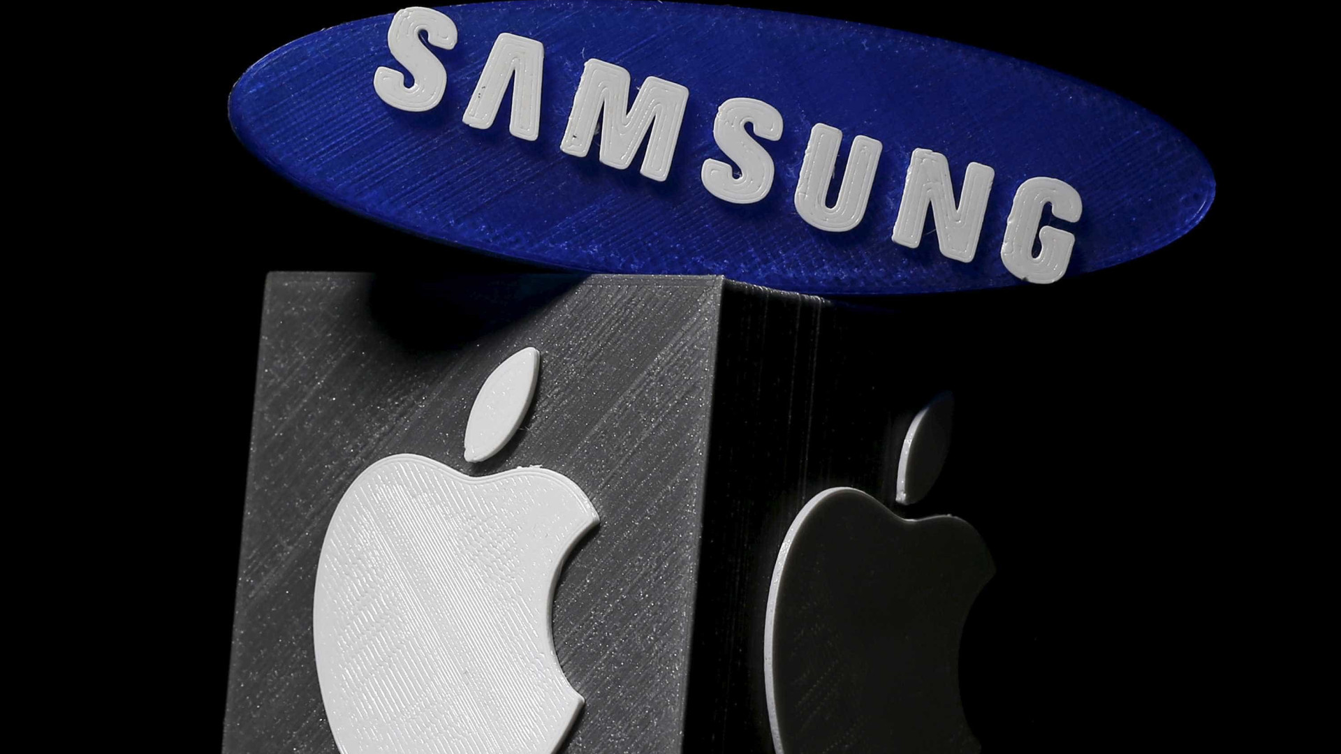 Samsung está a desenvolver ecrã especial para o primeiro iPhone dobrável