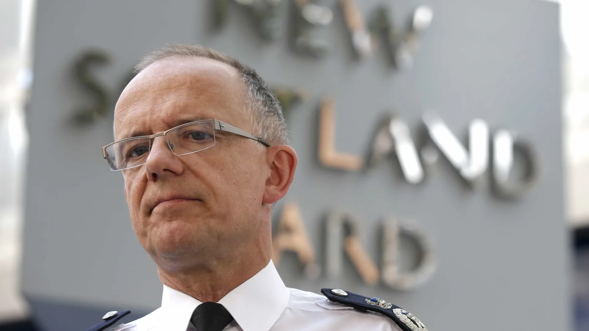 
                    Polícia londrina rebate alegações de maior criminalidade com 