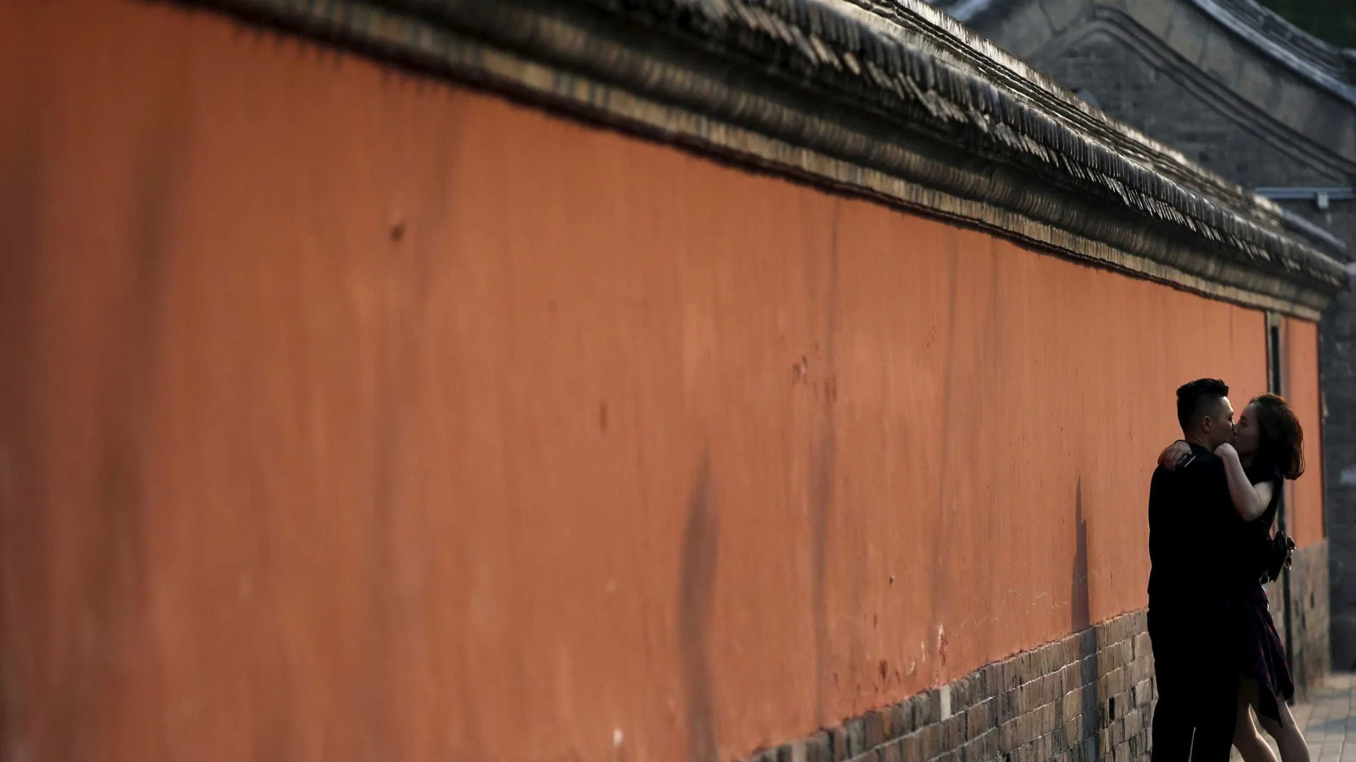 
                    Com natalidade a cair, China aplica IVA a preservativos e pílulas
                