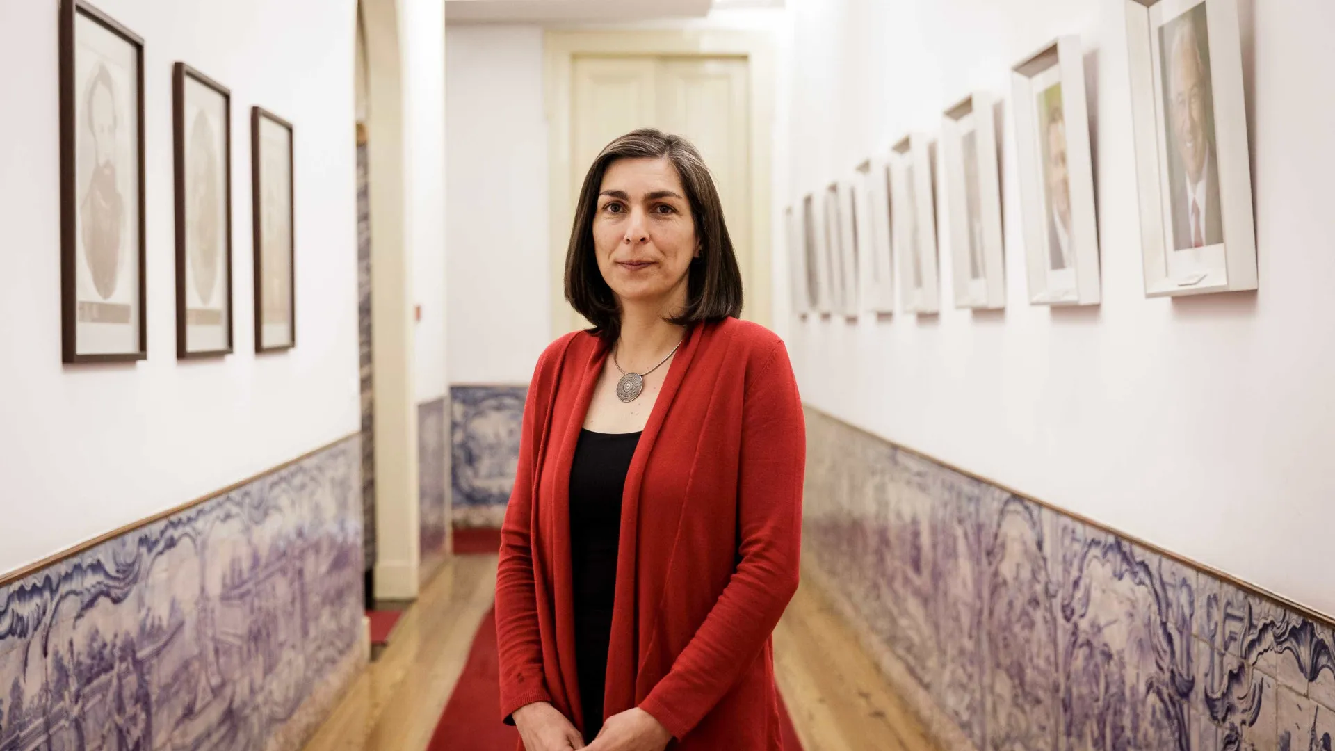 Ana Catarina Mendes rejeita que PS tenha "espírito derrotista"