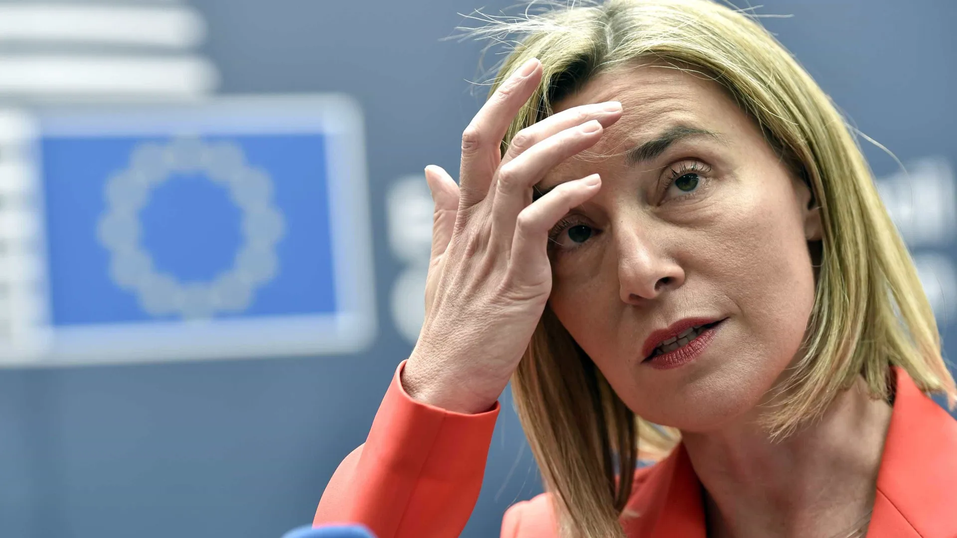 
                    Ex-vice da Comissão Europeia Federica Mogherini detida por suspeita de fraude
                