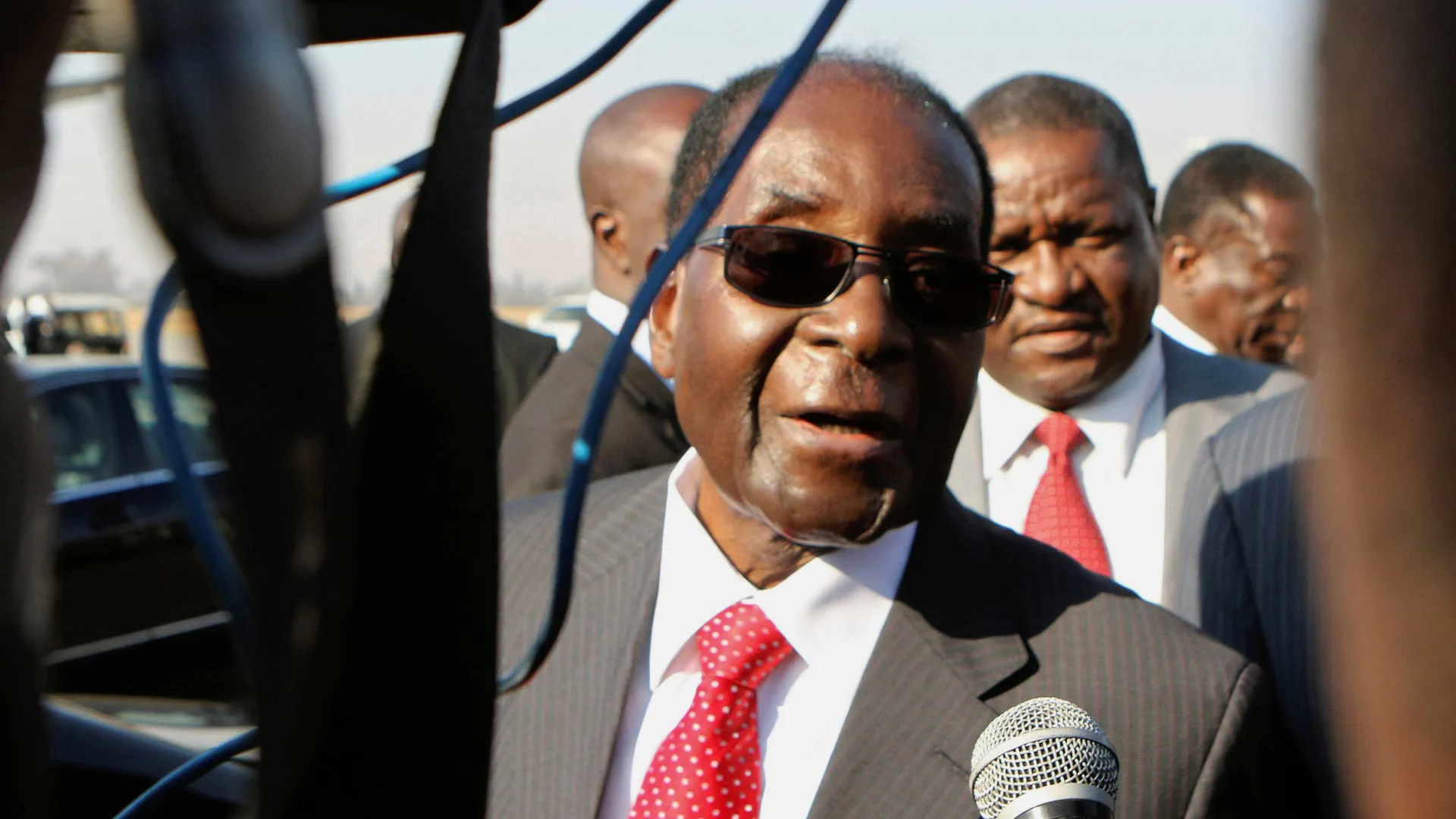 
                    Filho de Mugabe acusado de tentativa de homicídio na África do Sul
                