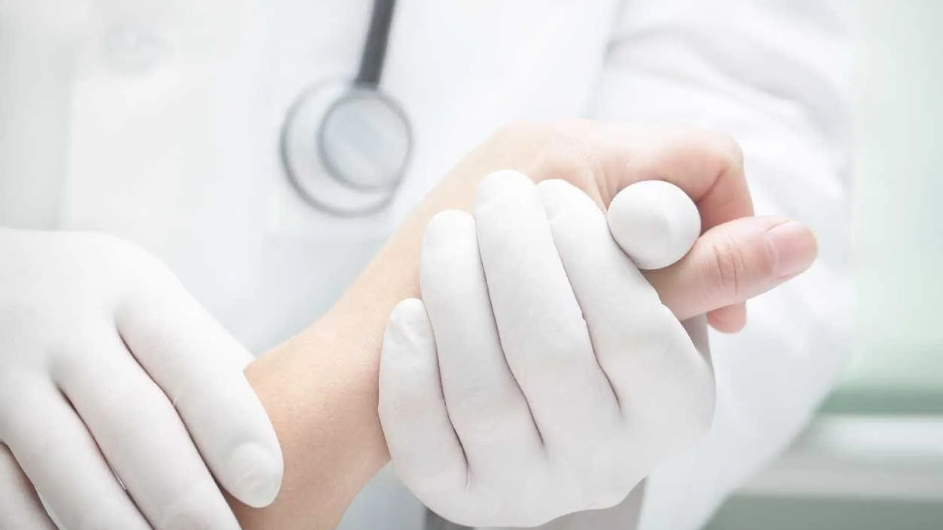 
                    Médicos do Mundo e Cruz Vermelha na Marinha Grande para apoio psicológico
                