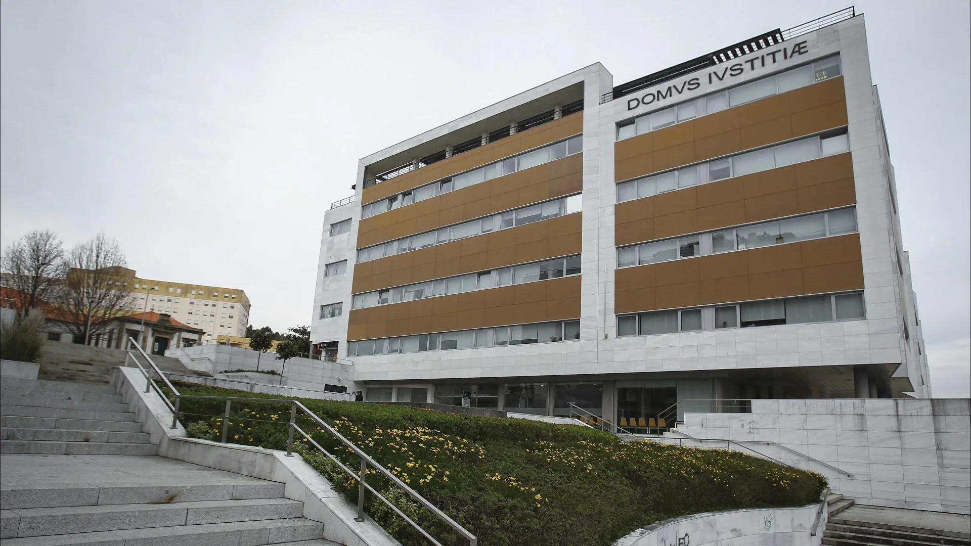 
                    Português que instigou massacres no Brasil será julgado em fevereiro
                