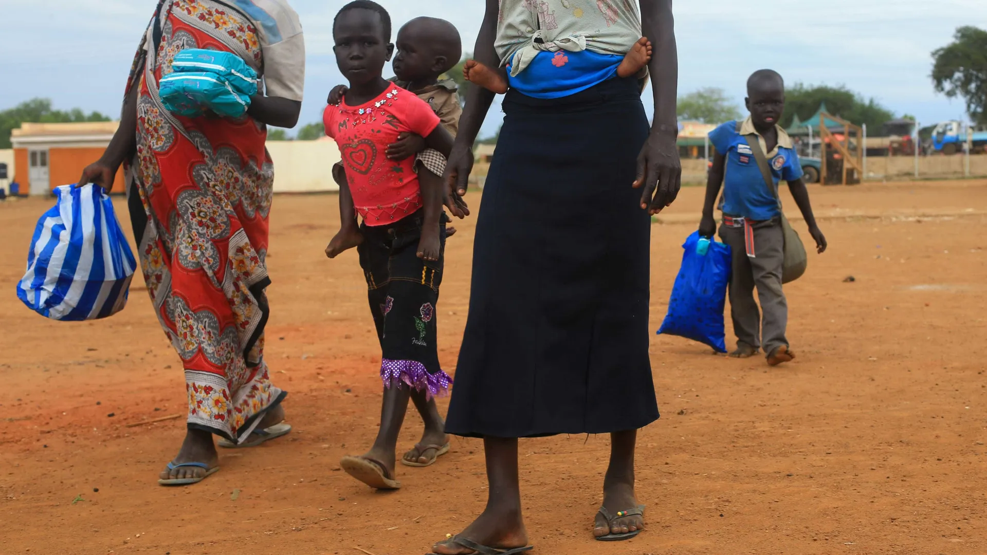 
                    ONU, UE, UA e outras duas organizações pedem trégua humanitária no Sudão
                