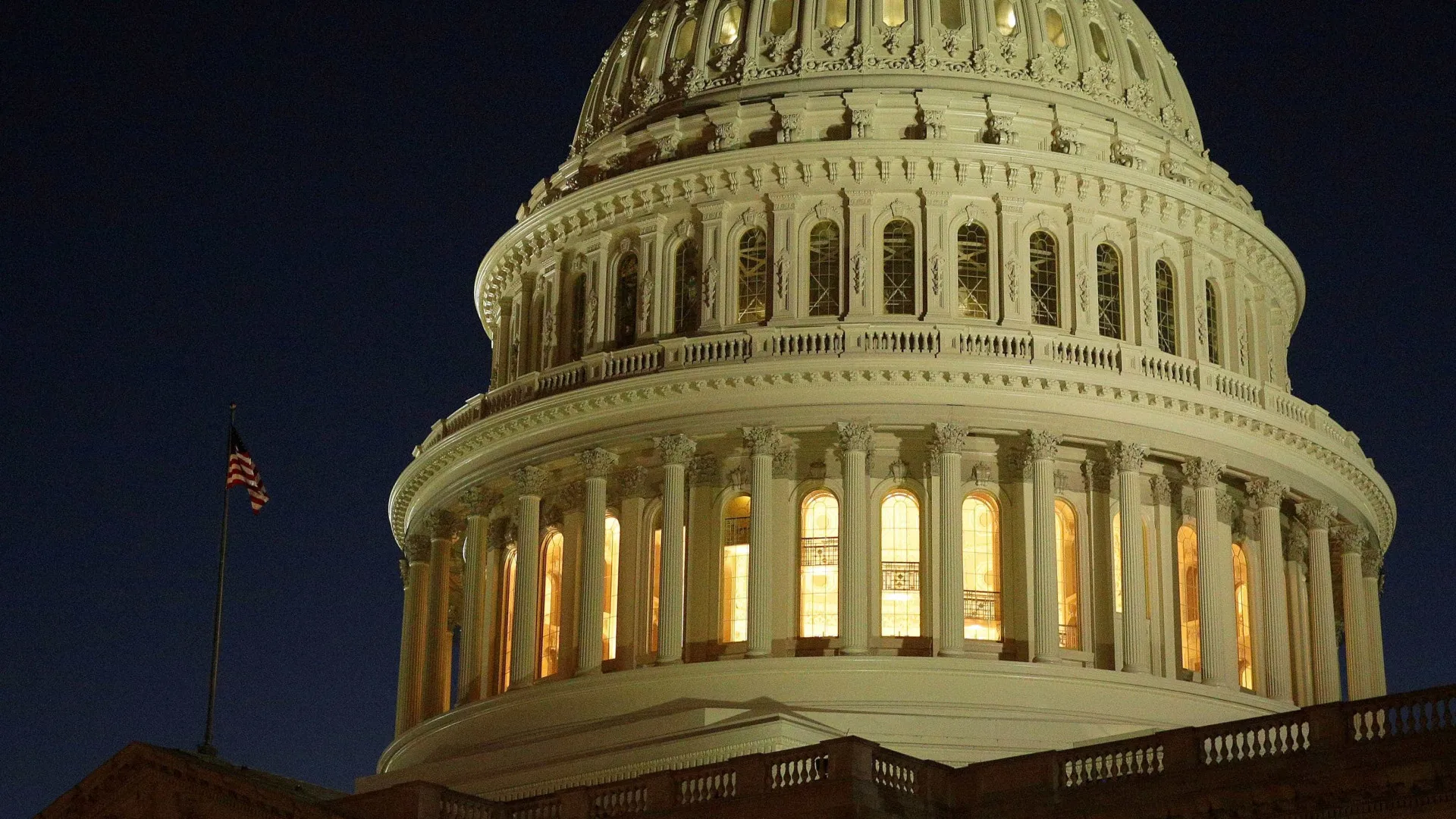 
                    Congresso interroga chefias da imigração após mortes em Minneapolis
                