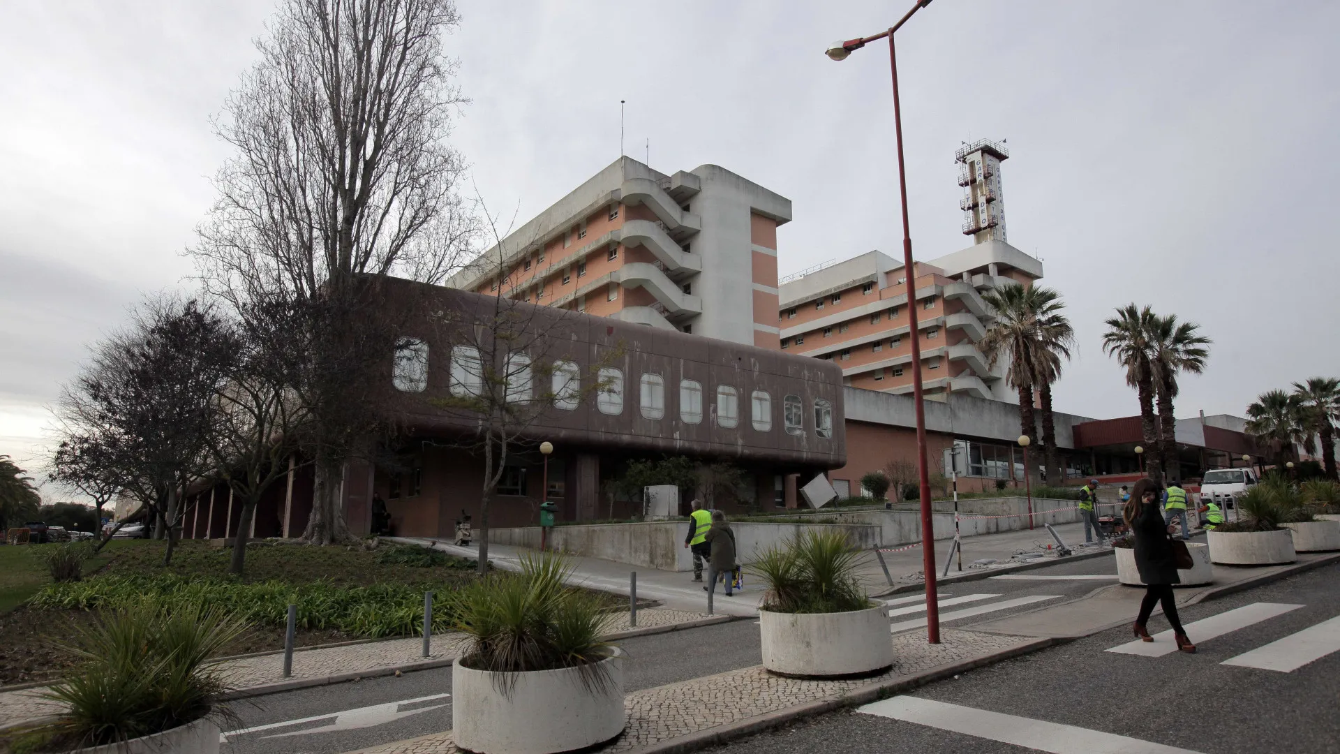 
                    Almada? Associação quer respostas sobre fecho da urgência de obstetrícia
                