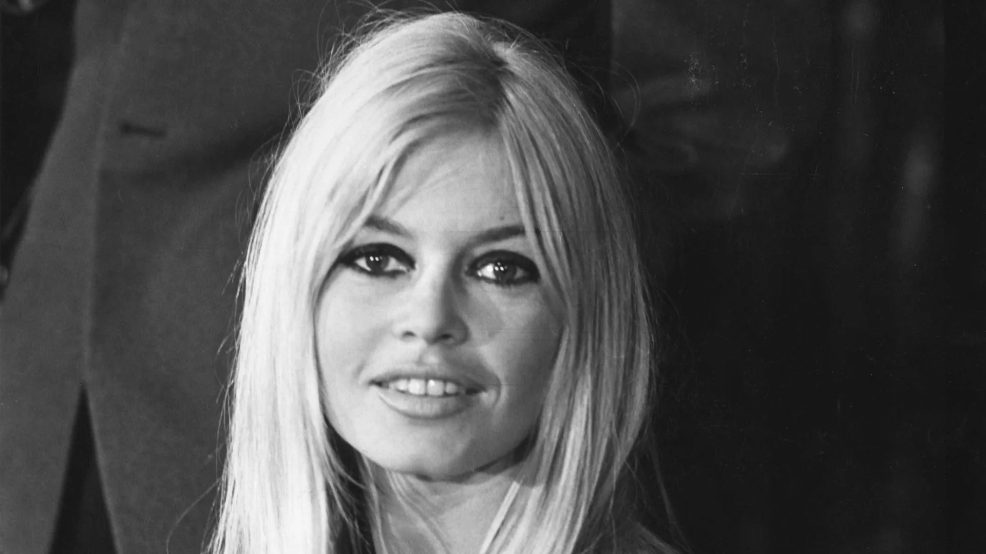 
                    Macron homenageia Bardot: 