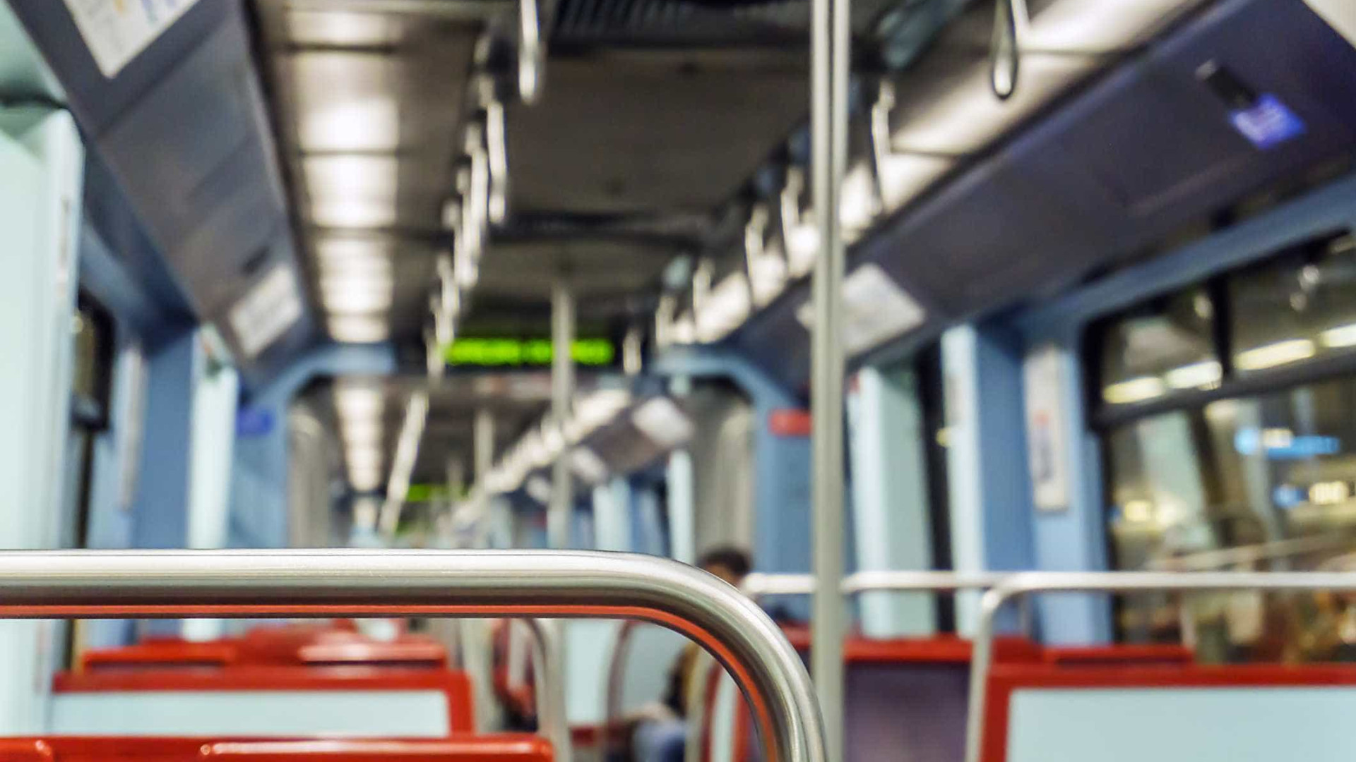 Circulacao Na Linha Azul Do Metro De Lisboa Totalmente Normalizada