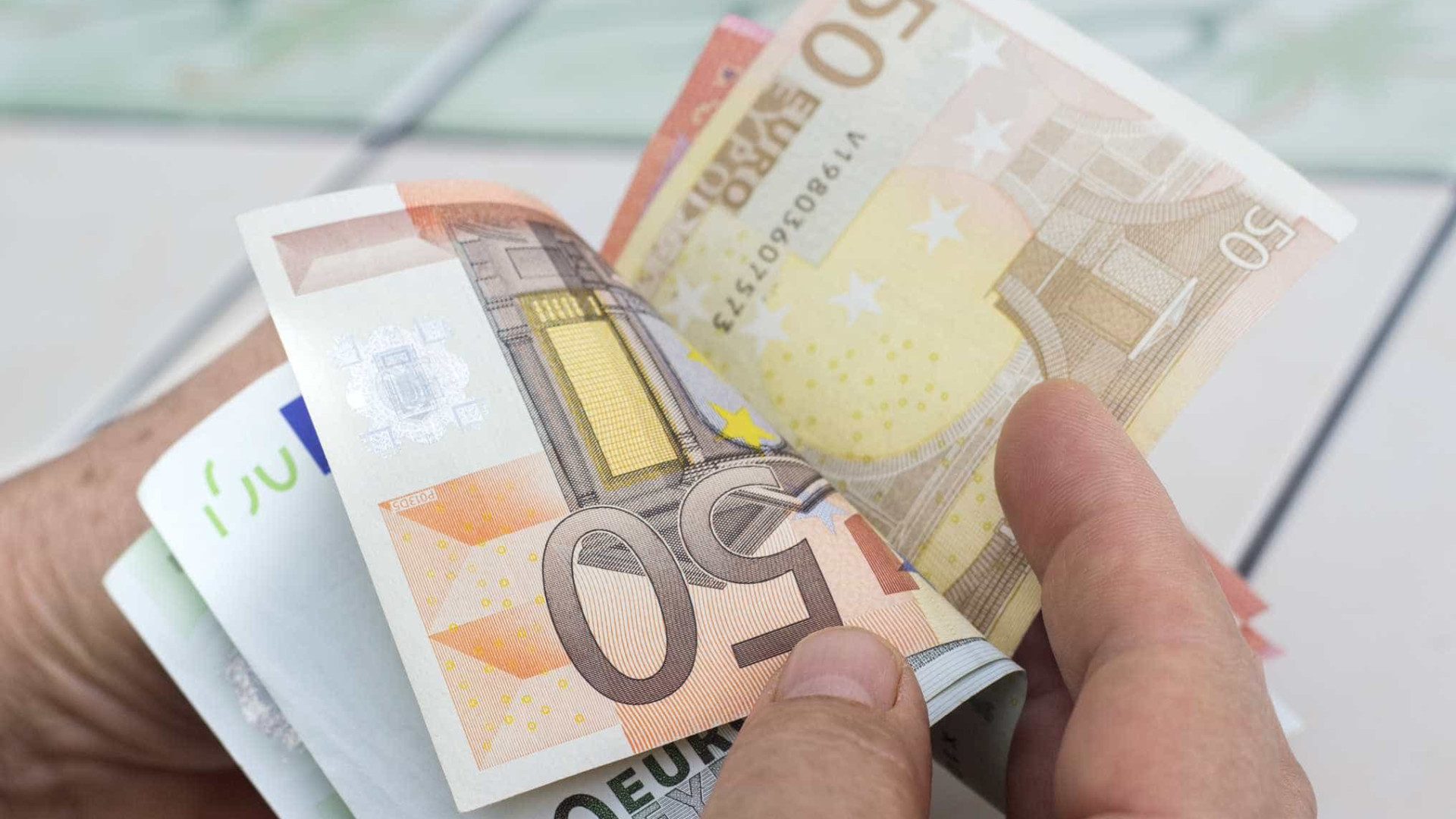 CCP: Apoio a sócios-gerentes "deixa milhares de fora"