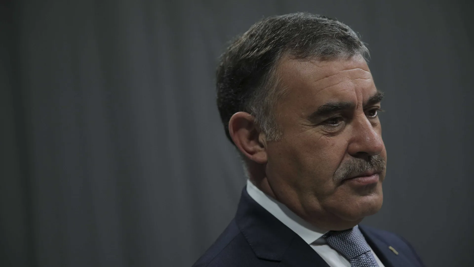 Atraso nos processos de nacionalidade? Governo garante reforço de pessoal