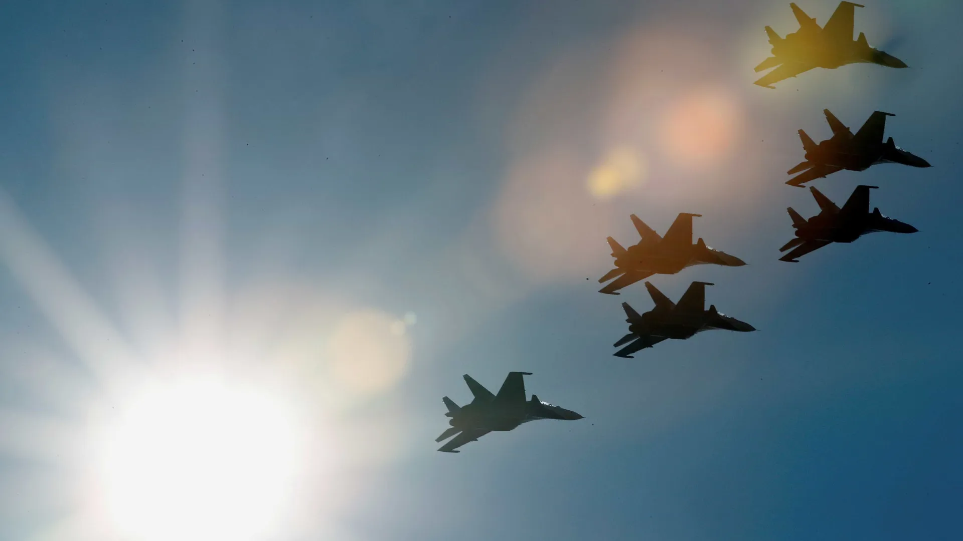 Caças polacos intercetam avião de reconhecimento russo sobre Mar Báltico 