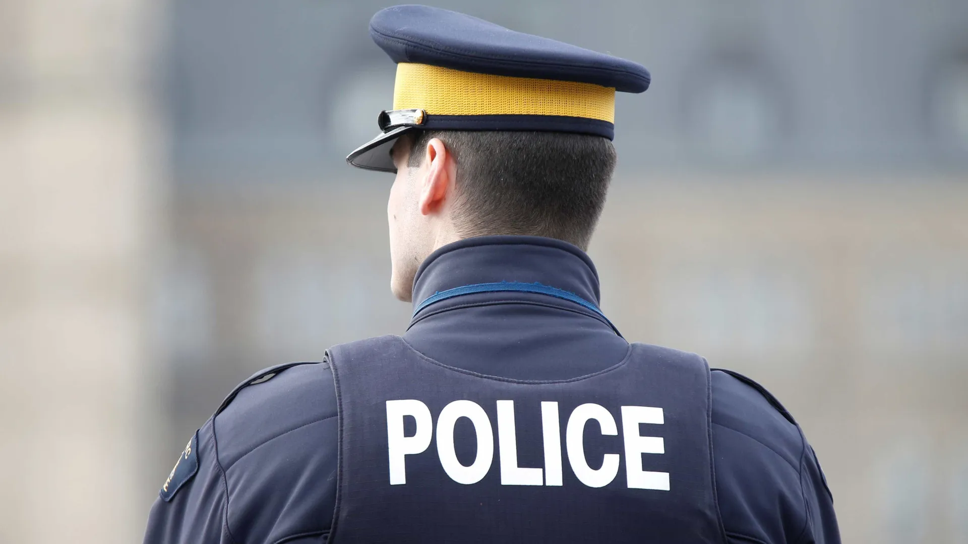 
                    Marido drogava e violava mulher. Outros 5 homens também foram acusados
                