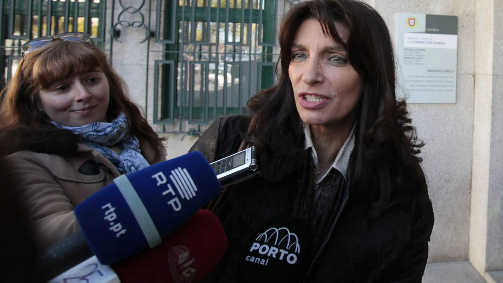 
                    Gouveia e Melo é o único capaz de travar o populismo, diz Mónica Quintela
                