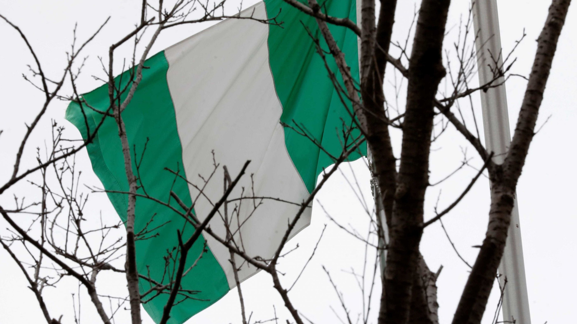 Ataque aéreo na Nigéria mata pelo menos 20 civis