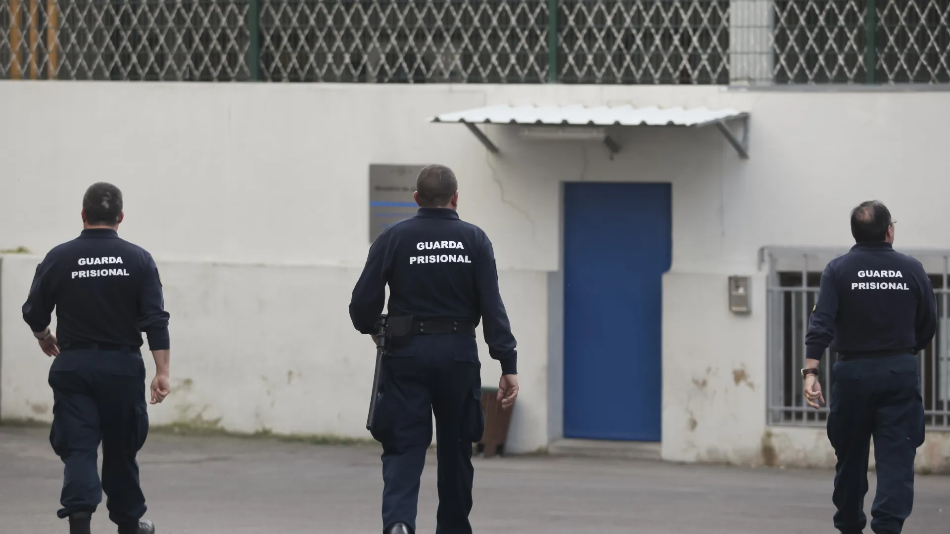 
                    Guardas prisionais ameaçam greve entre 3 e 31 de março
                