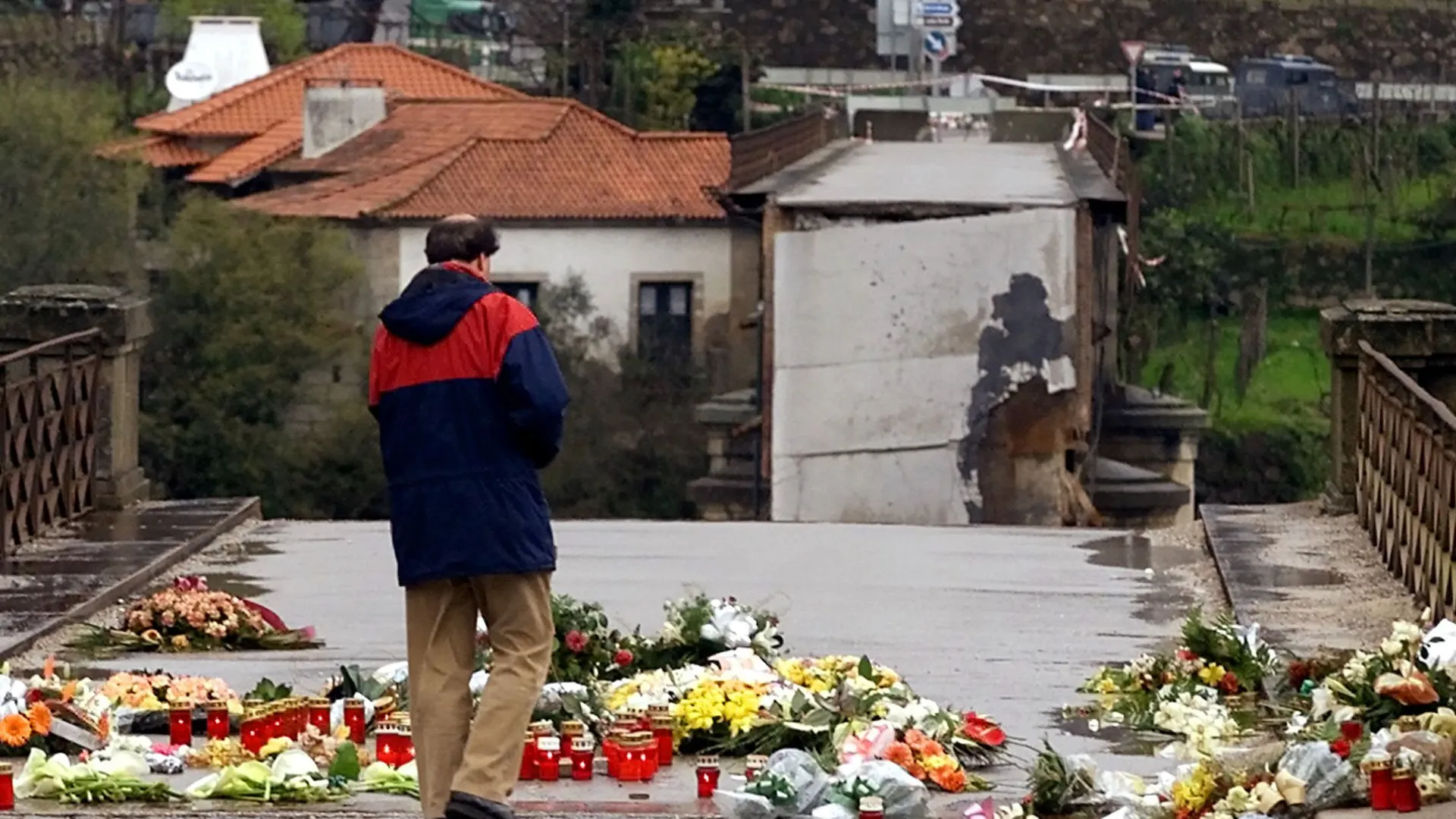 
                    Tragédia de Entre-os-Rios? 