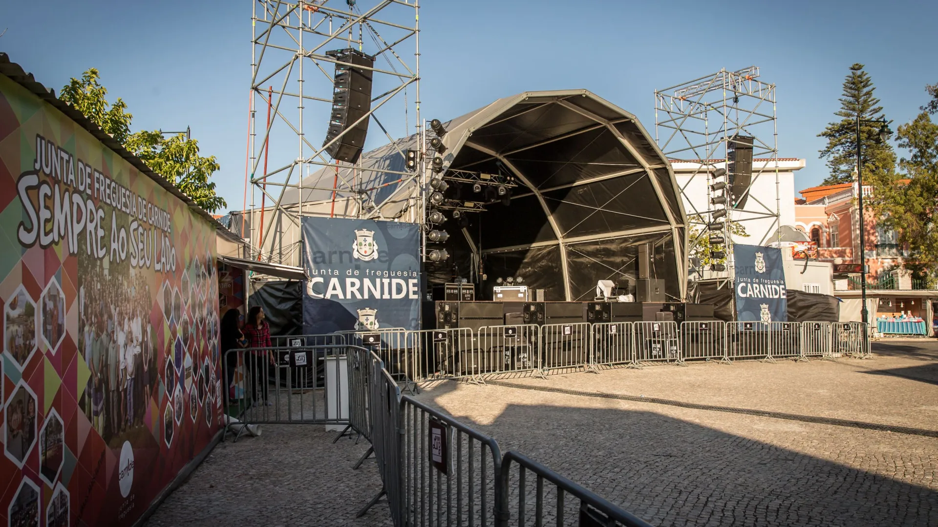 
                    Há música e tasquinhas. Feira da Luz arranca já este sábado em Carnide
                