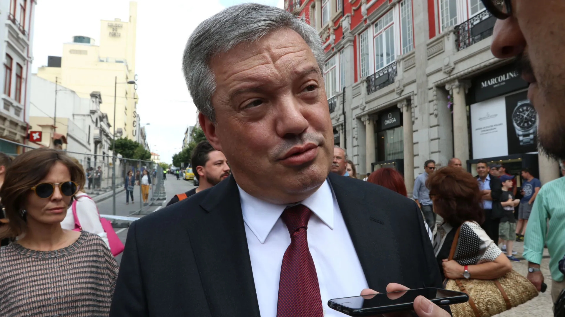 
                    Eduardo Vítor Rodrigues pede ao TdC auditoria urgente à Câmara de Gaia
                