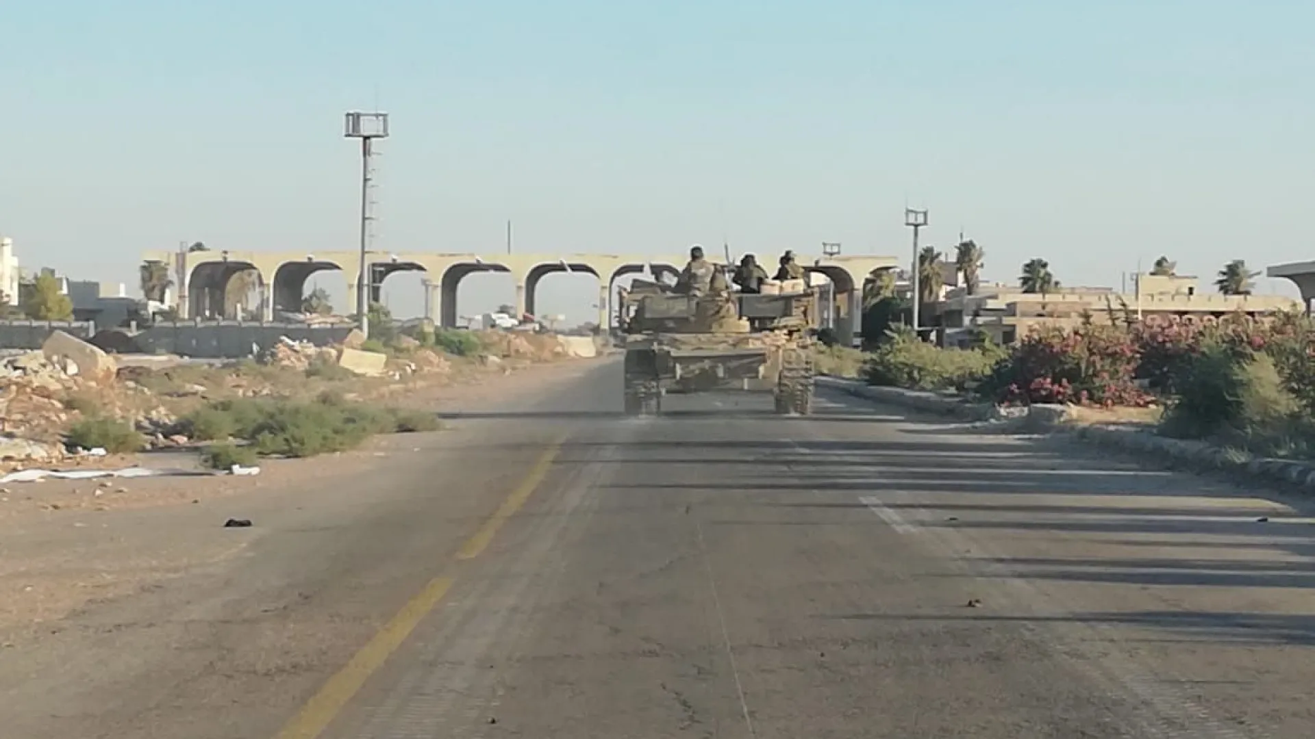 
                    Exército israelita afirma ter matado dois membros do Hezbollah no Líbano
                