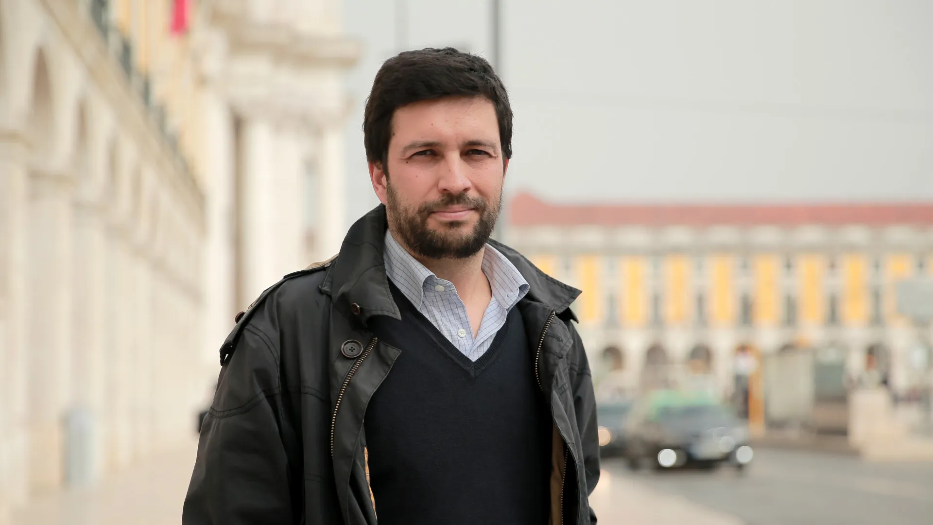 
                    João Ferreira diz que Moedas tem de assumir responsabilidades políticas
                