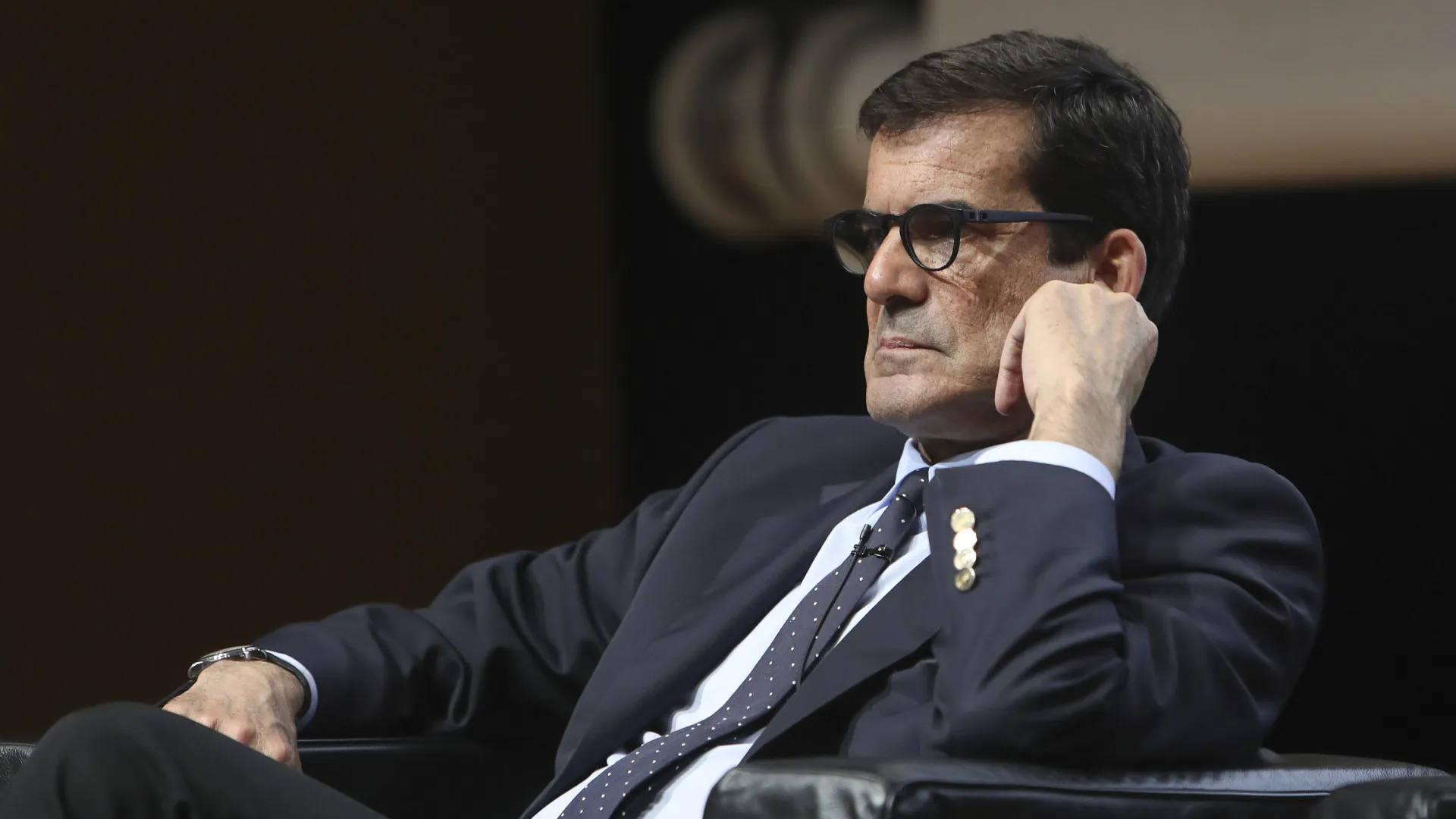 
                    Moreira mandou reduzir horário do Eskada por queixas
                