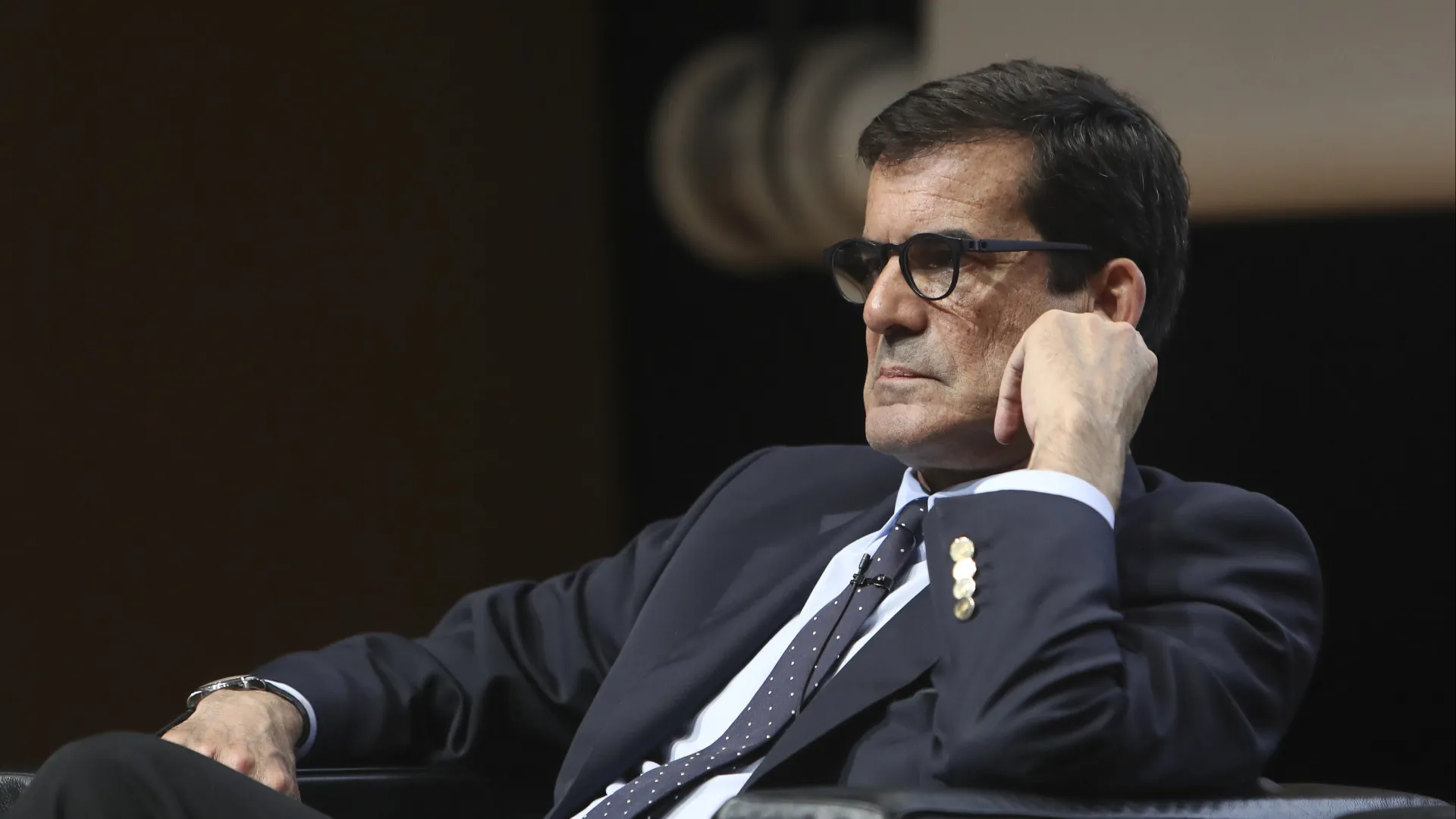 
                    Moreira mandou reduzir horário do Eskada por queixas
                