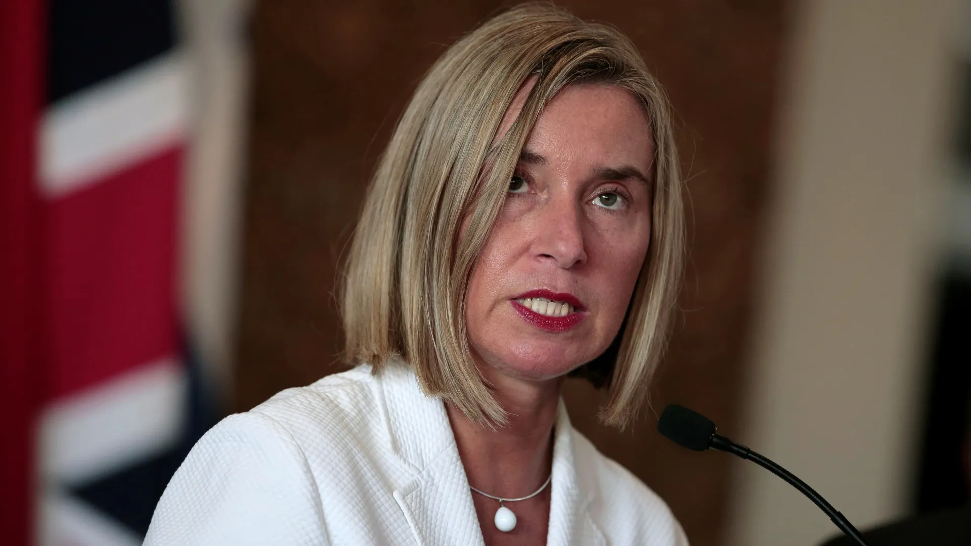 
                    Federica Mogherini diz que vai 