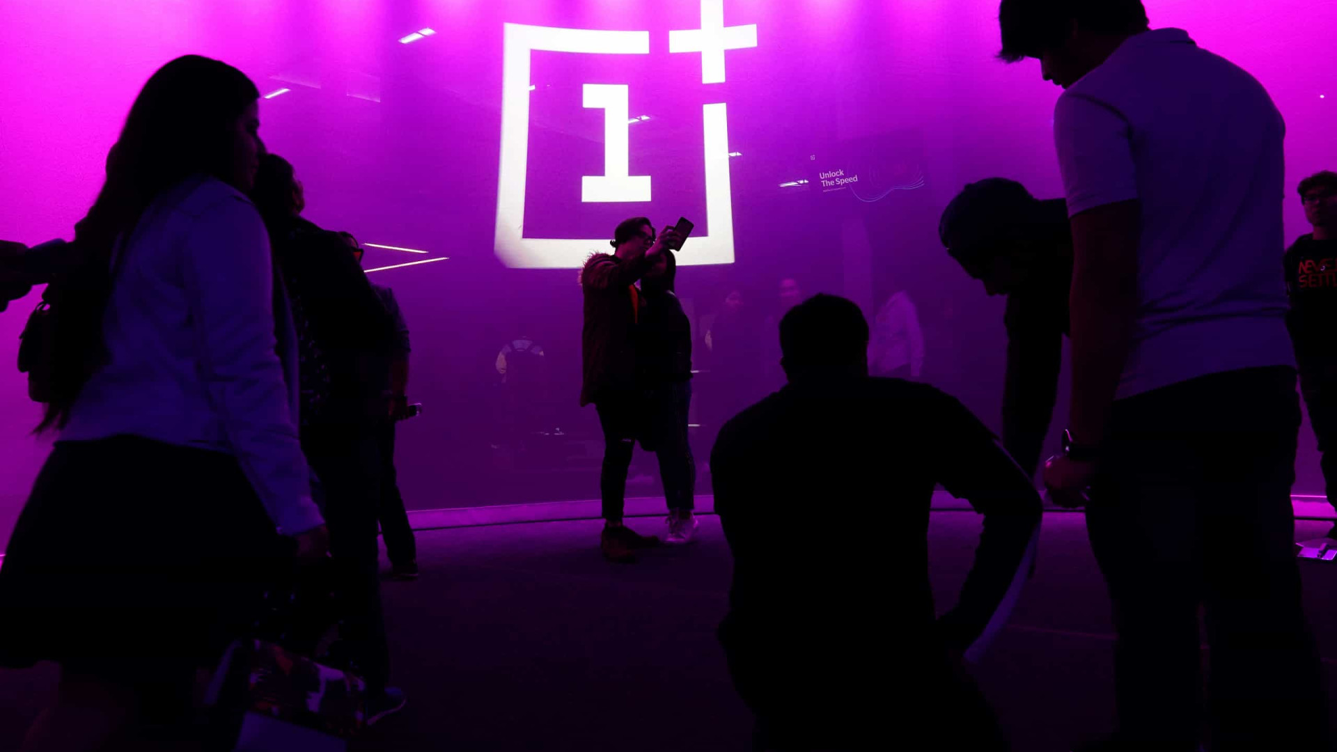 Já estão a circular detalhes sobre o OnePlus topo de gama de 2026