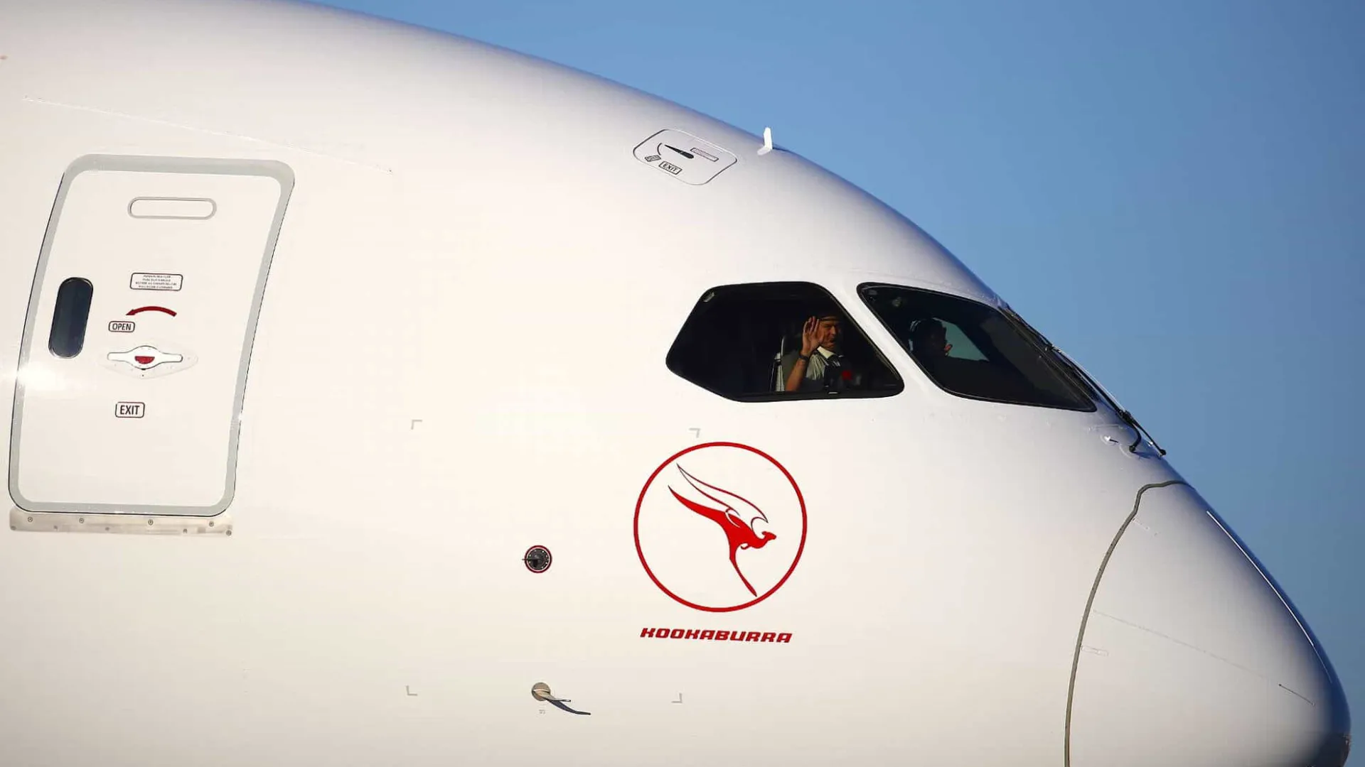 Já terminou o voo direto mais longo do mundo. Foram quase 20h de viagem