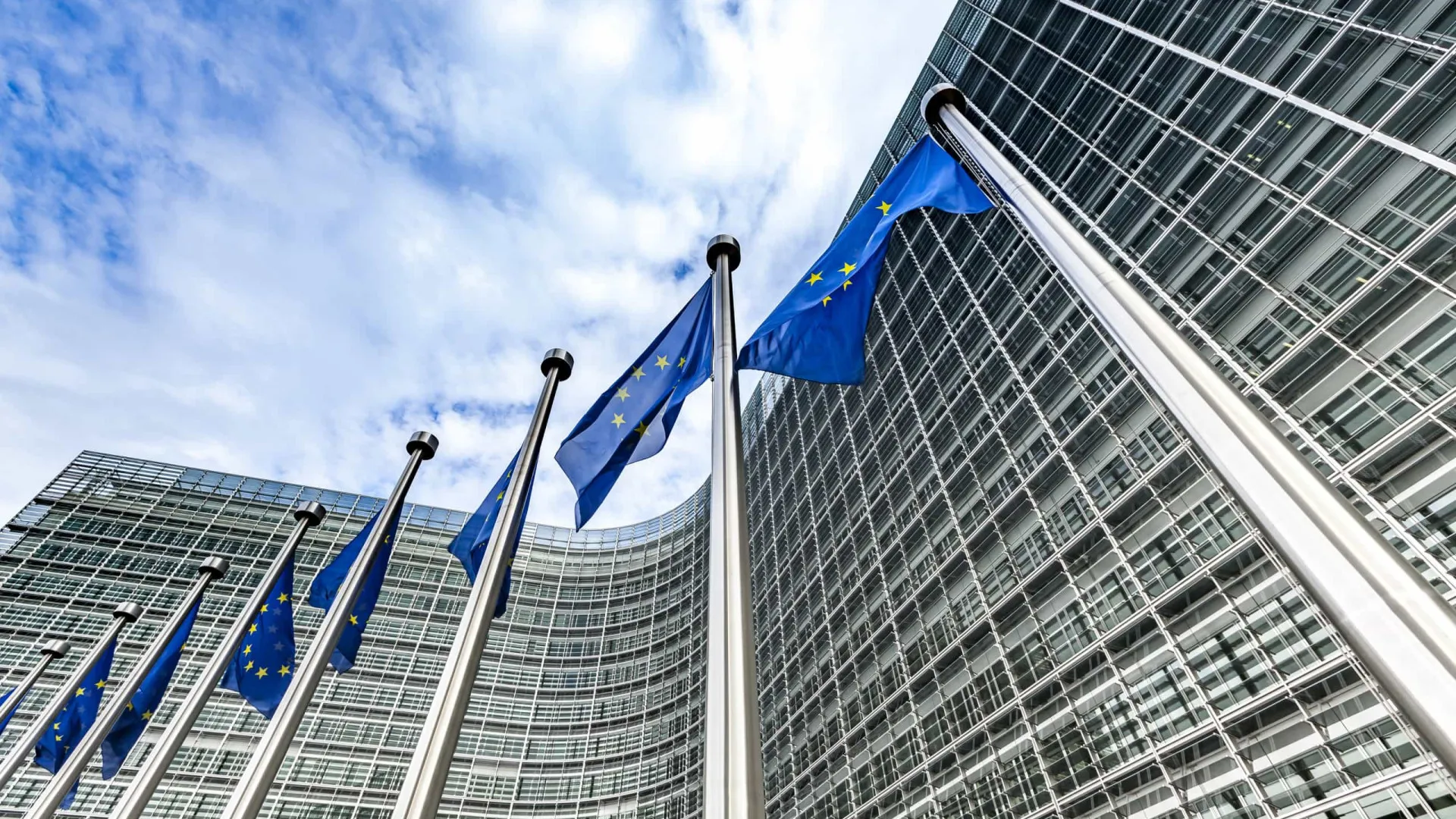 
                    Bruxelas propôe verba de 6,2 mil milhões para Mercado Único
                