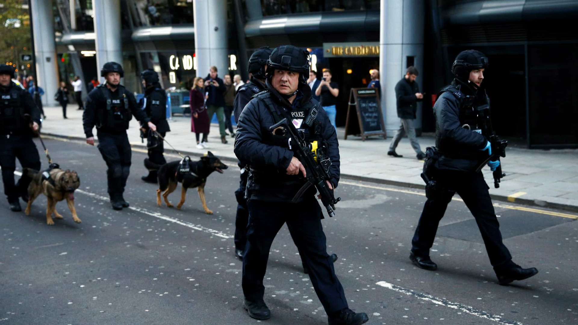 Atacante de Londres tem ligações a grupos terroristas islâmicos